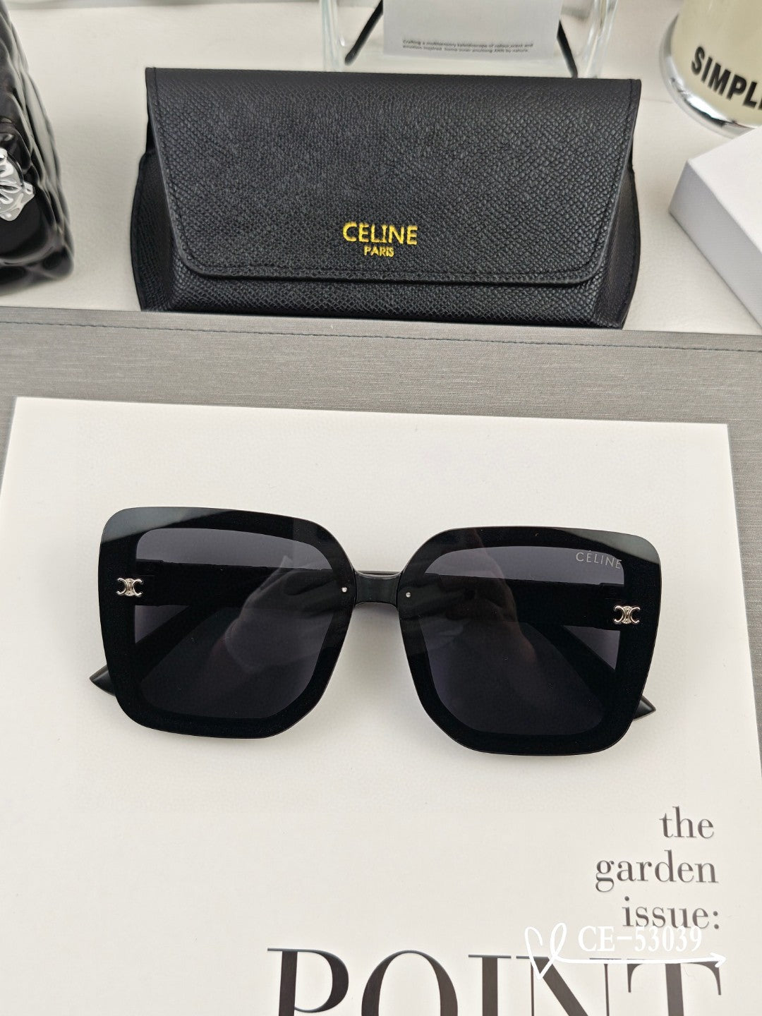 TRIOMPHE SQUARE SUNGLASSES 53039 IN ACETATE
