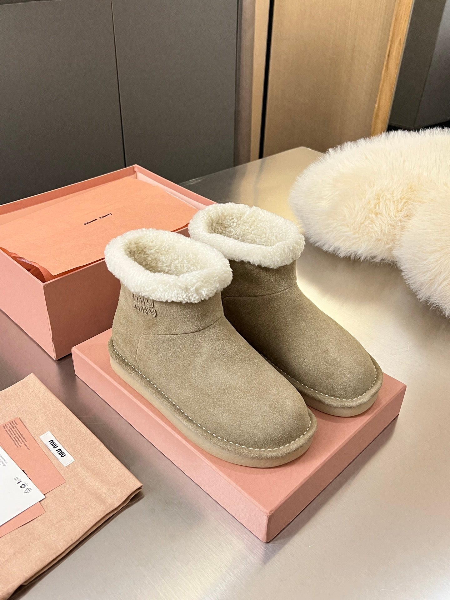 Miumiu 25 Boot Beige White Suede Wool 510221