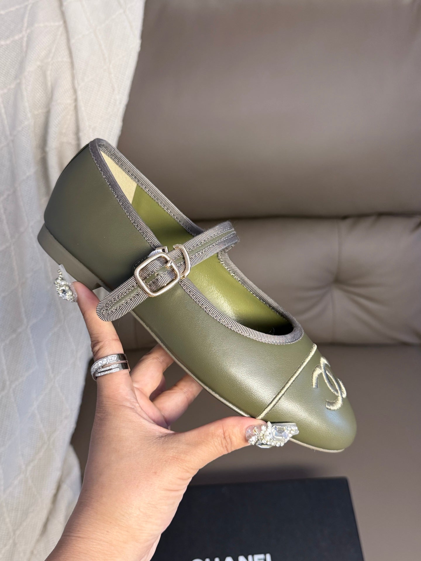 CC 26s Flat Mary Jane Olive Sheepskin 995830