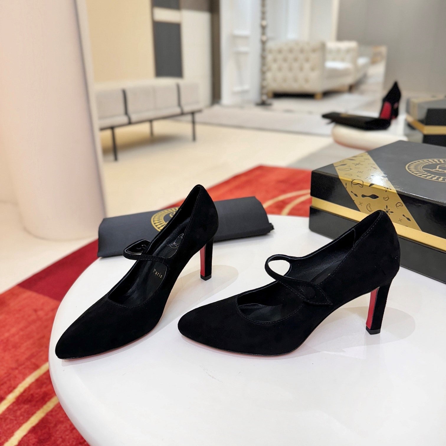 CL Pump 8.5cm Black Patent Leather 825371