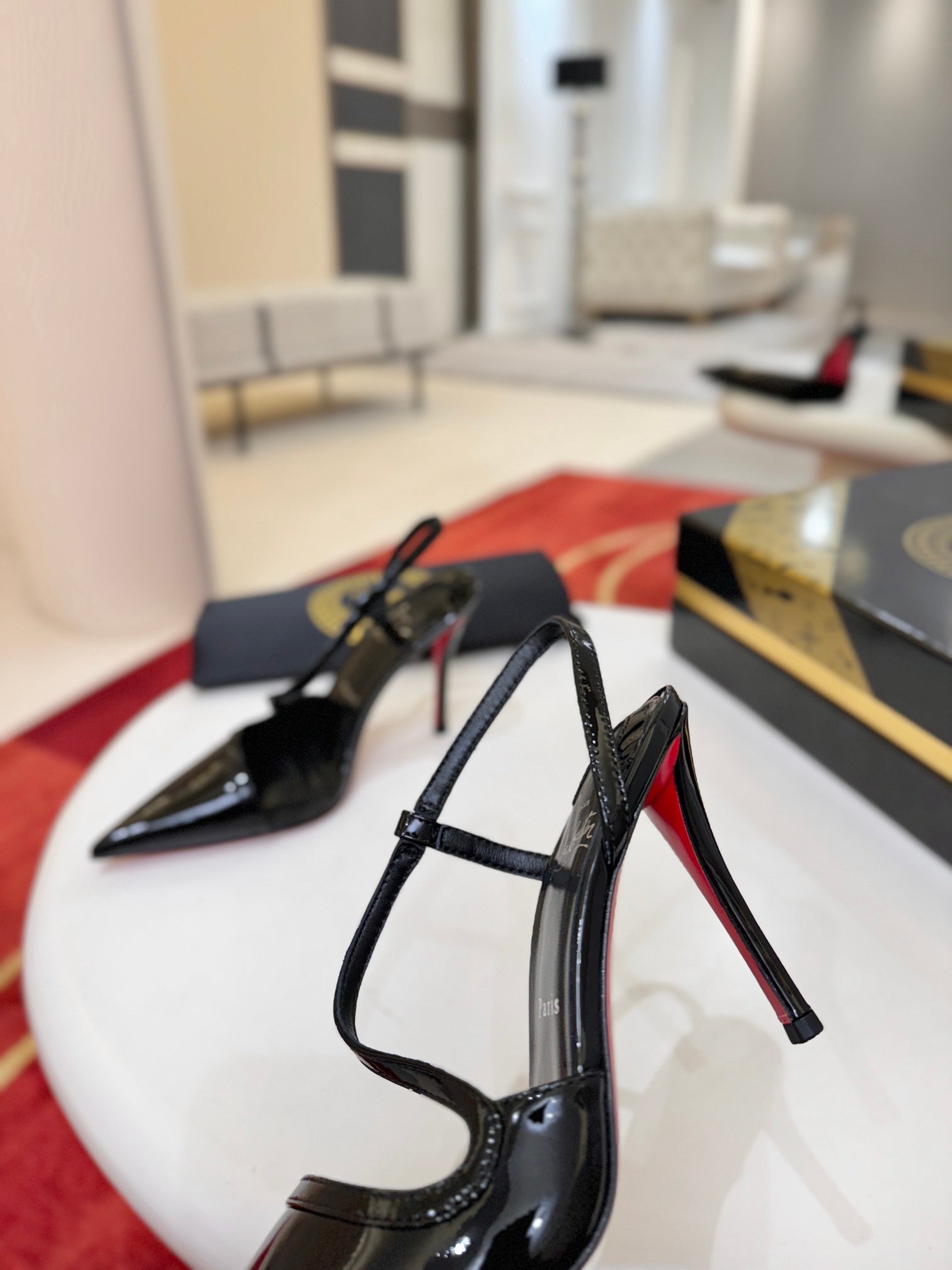 CL Rosa Z Slingback 10cm Black Glossy Paint Leather 825375