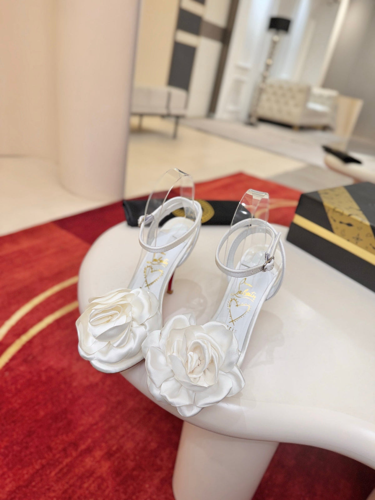 Christian Louboutin 2026 Sandals Miss Z Flora 100 Bianco Crepe Satin