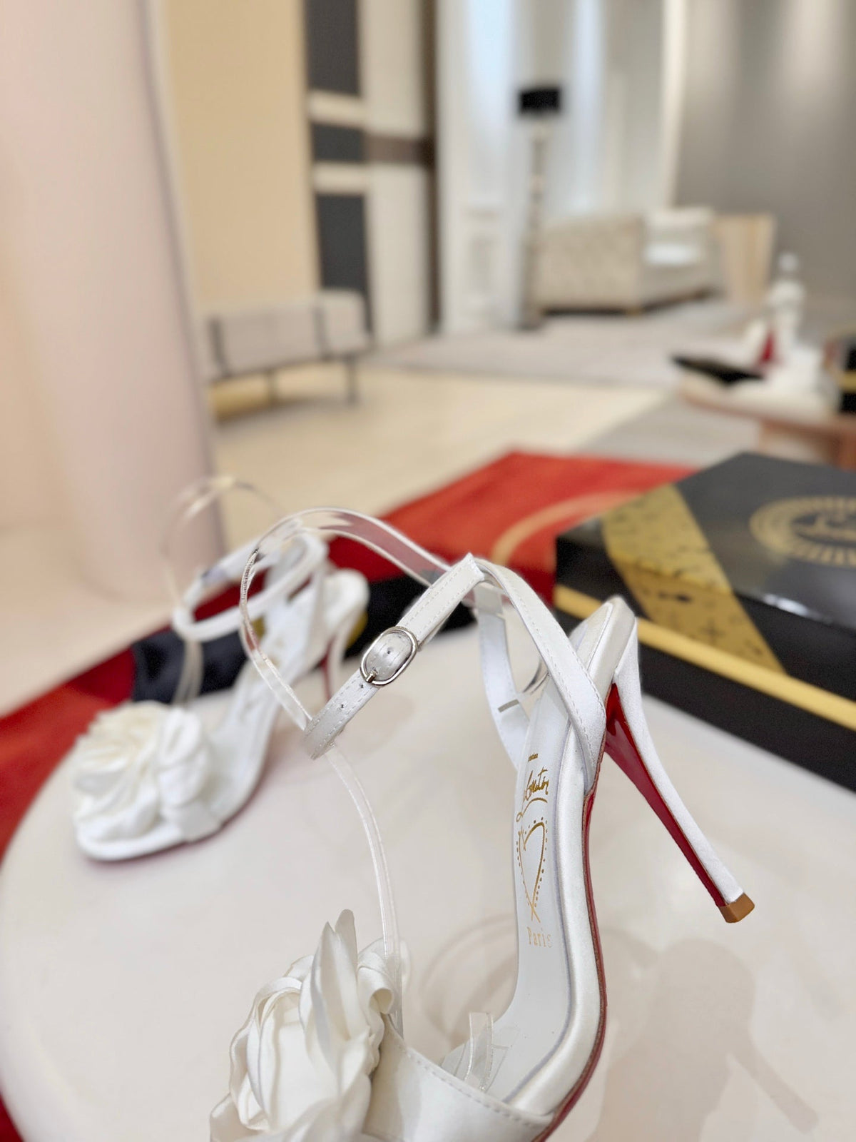 Christian Louboutin 2026 Sandals Miss Z Flora 100 Bianco Crepe Satin