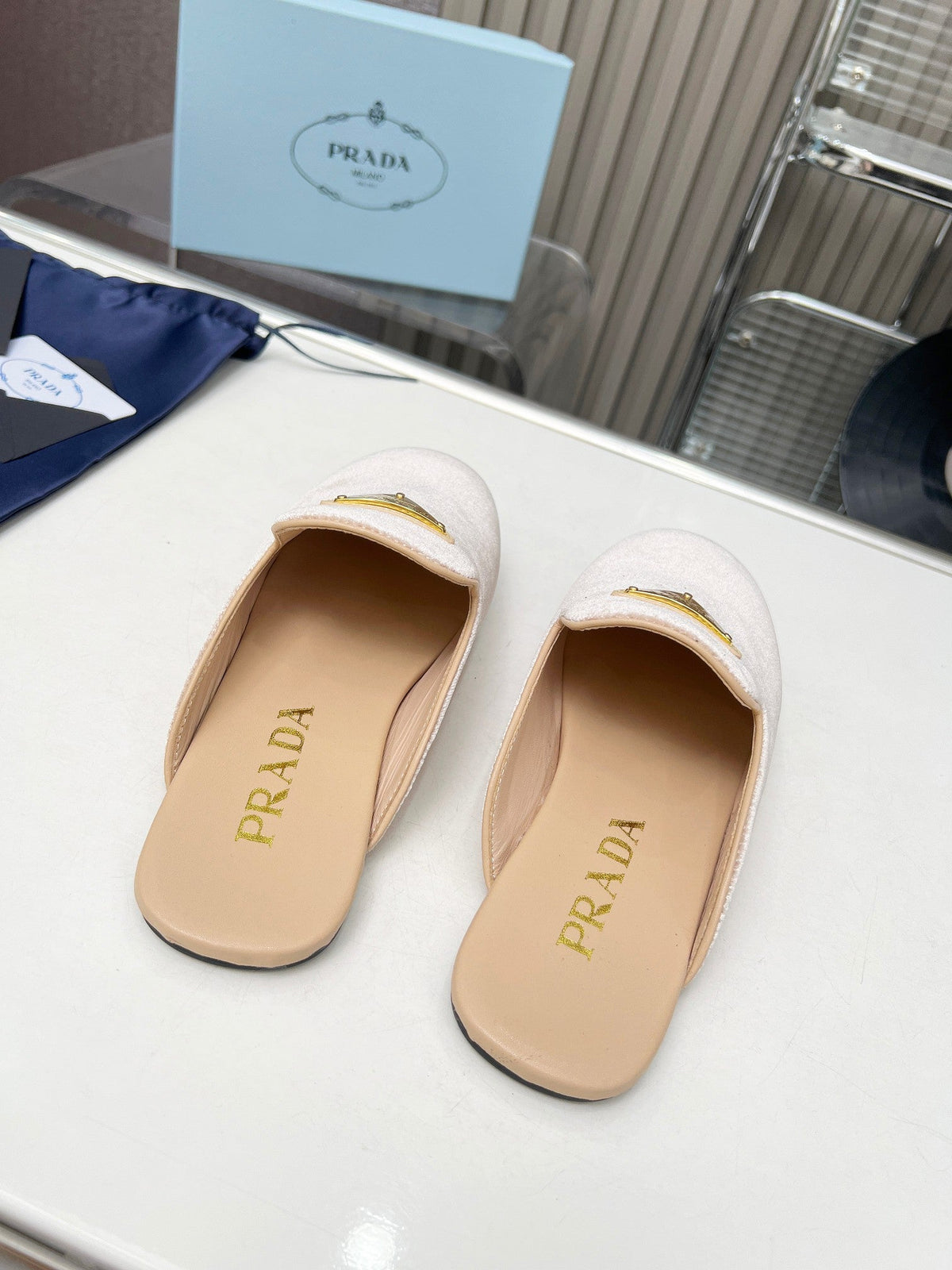 Prada 26s Velvet Mules Beige Velvet 140369
