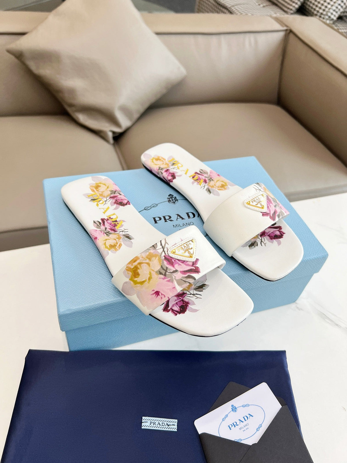 Prada 26s Slide Sandals Floral White Leather 140495