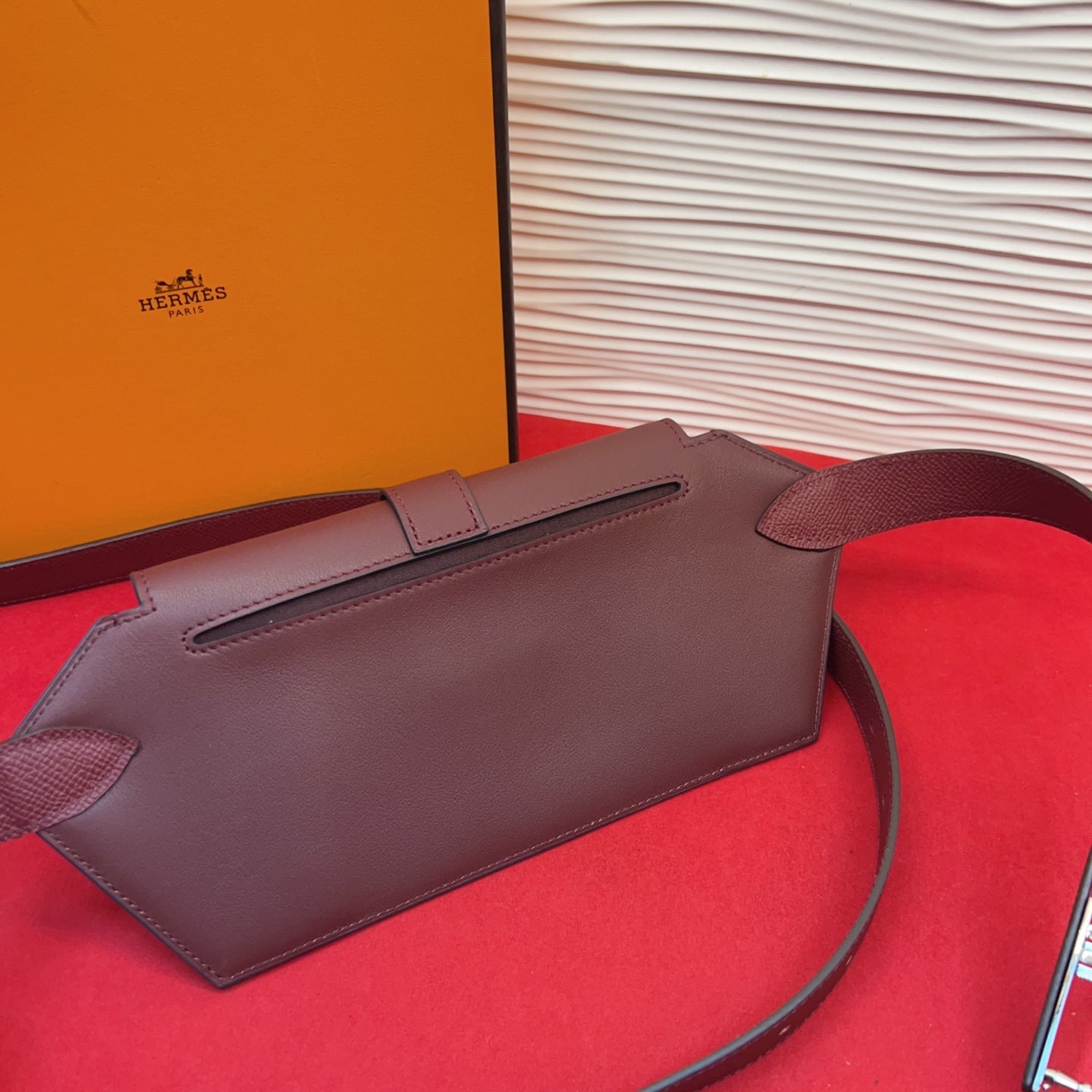 HM Elan Pocket Belt Burgundy Sliver Calfskin 202784