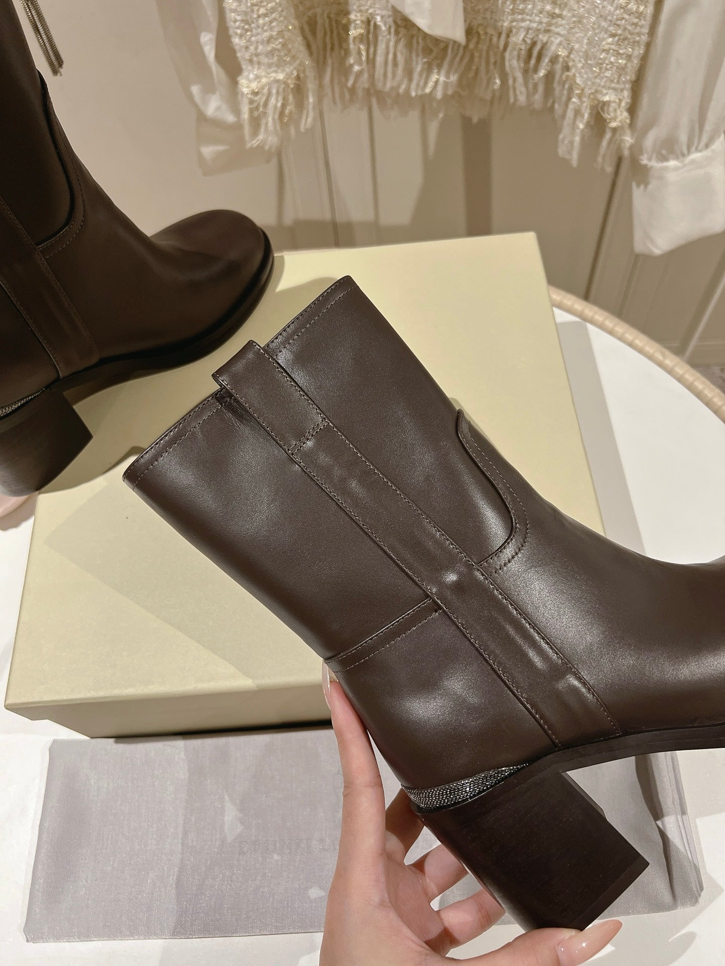 Brunello Chunky Heel Elegant Mid-Calf Boots Coffee Leather 929300