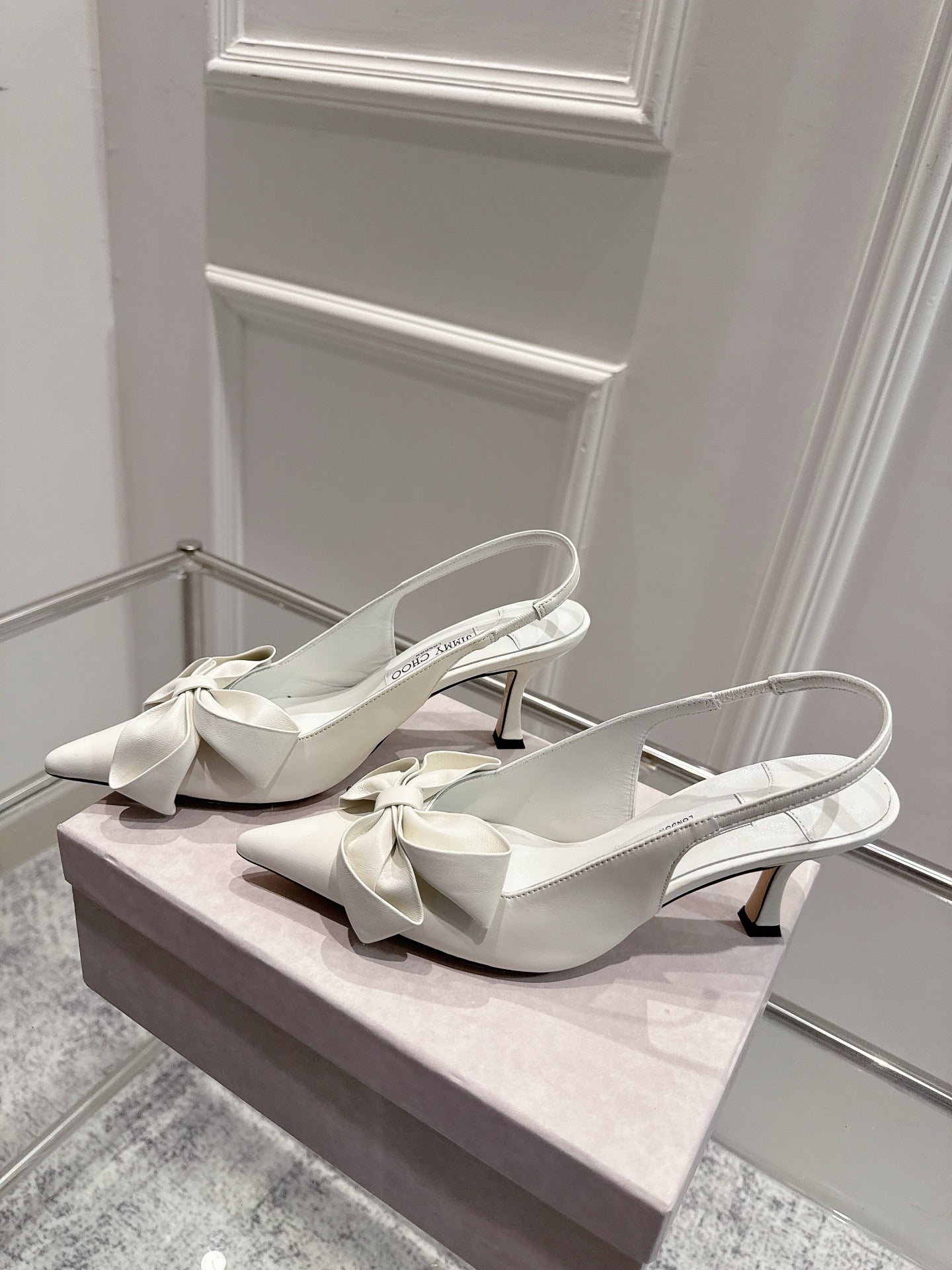 Jimmy Staz Slingback 70mm White Sheepskin 422441
