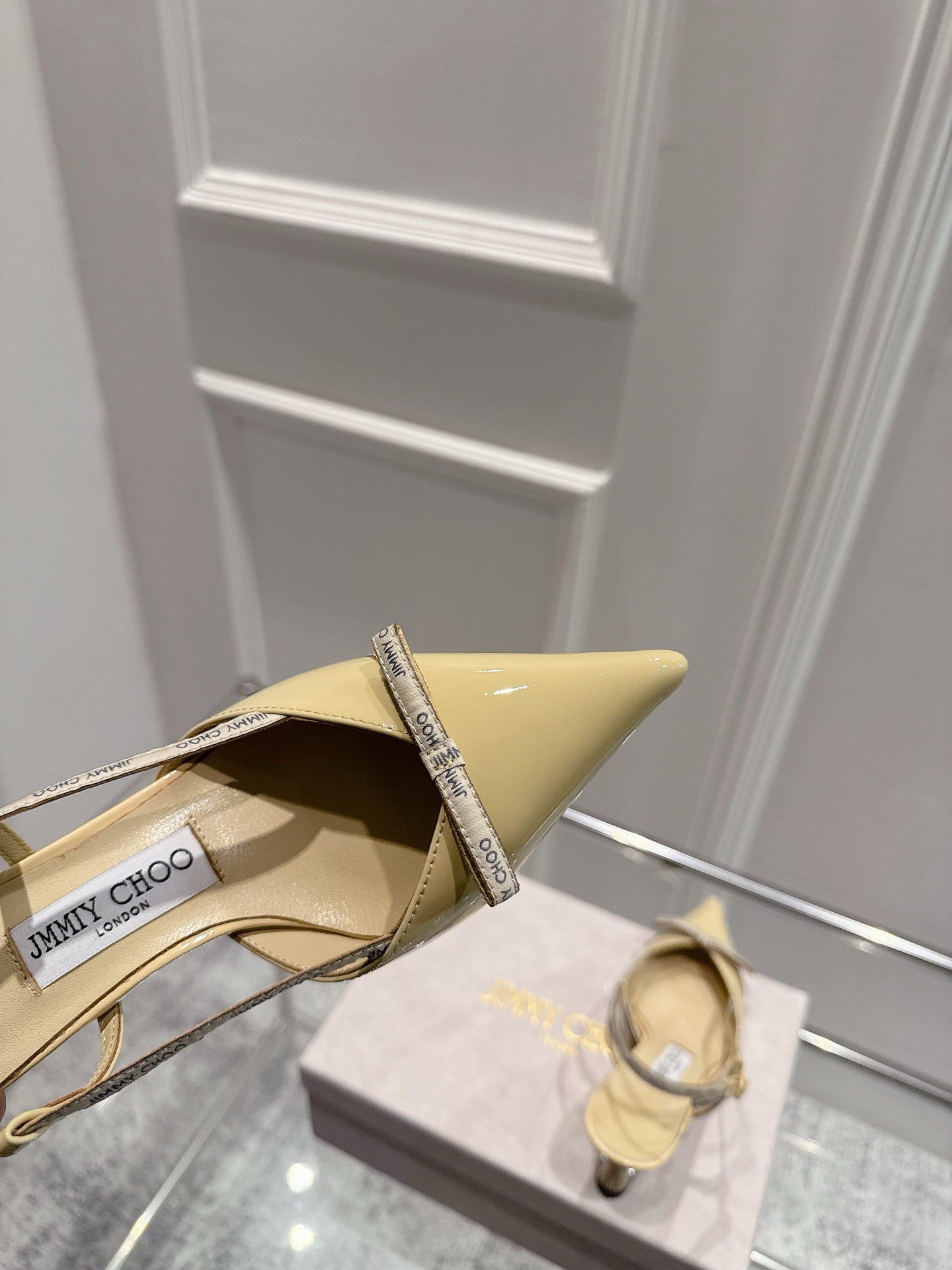 Jimmy Camila Pumps 65mm Beige Patent Leather 422446
