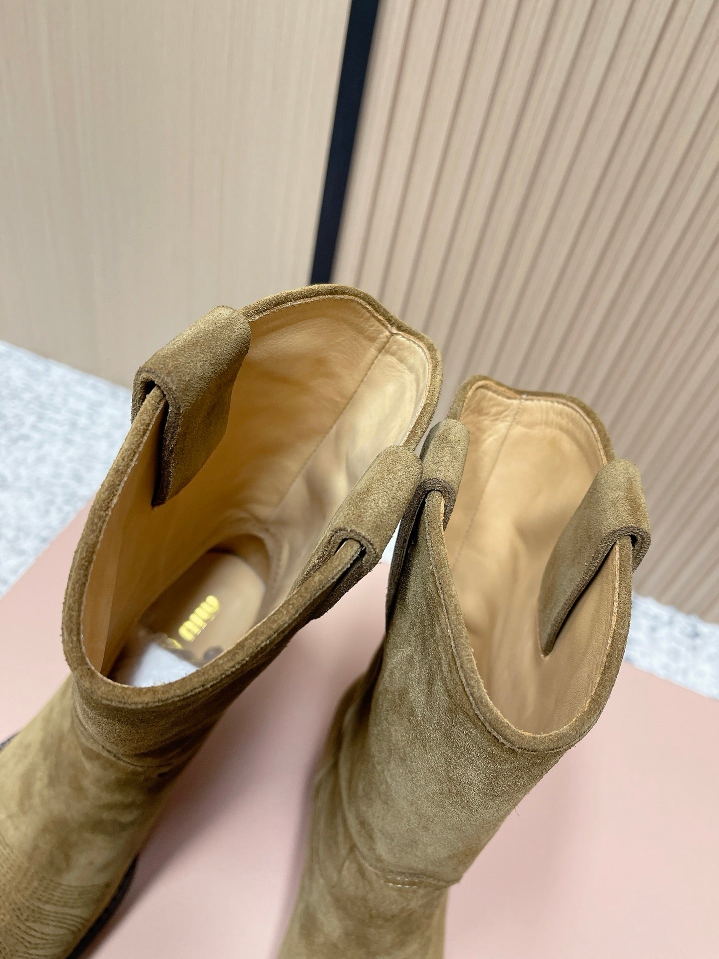 Miumiu Latest FW Western Cowboy Boots Khaki Suede 533966