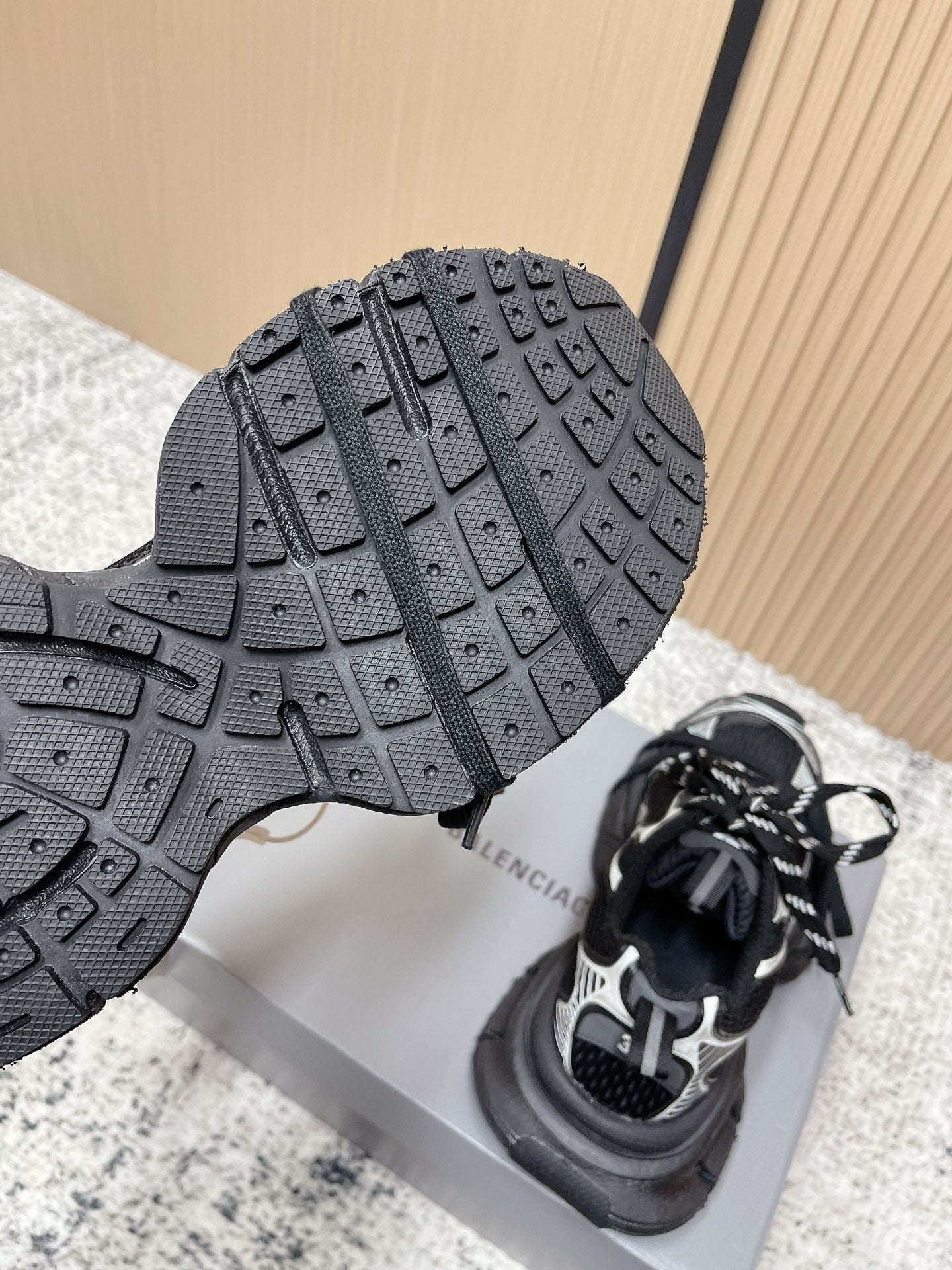Balenciaga Sneaker Mesh Lace-up Black Fabric 534176