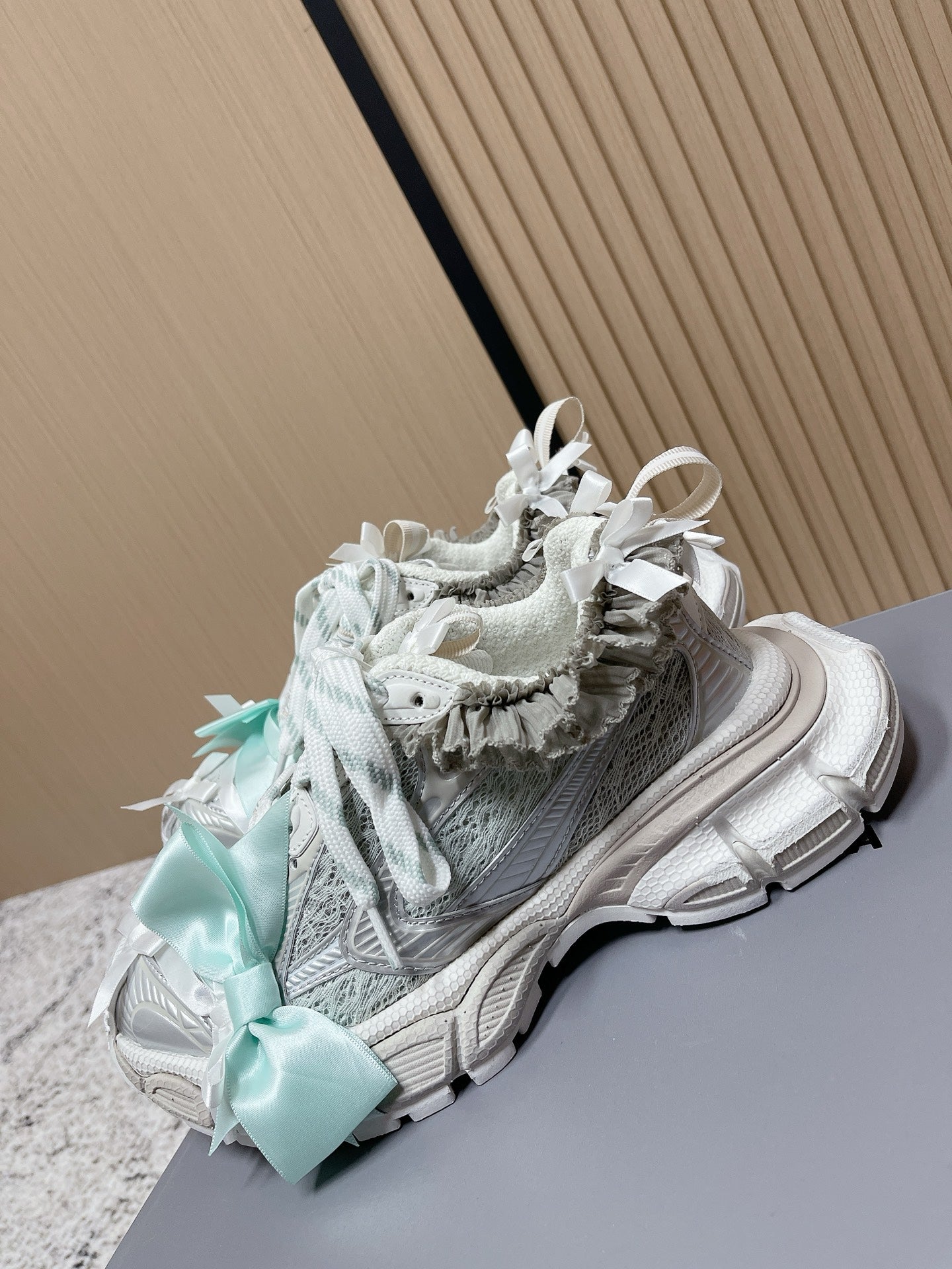 Balenciaga Sneaker Mesh Lace-up Light Blue Gray Fabric 534186