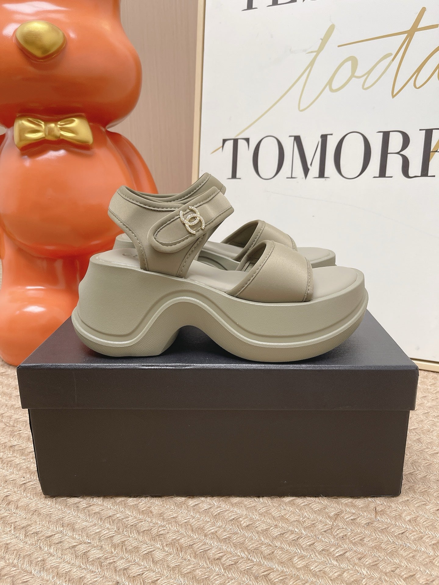 CC 26s Platform Sandals Taupe Satin Rubber 901299
