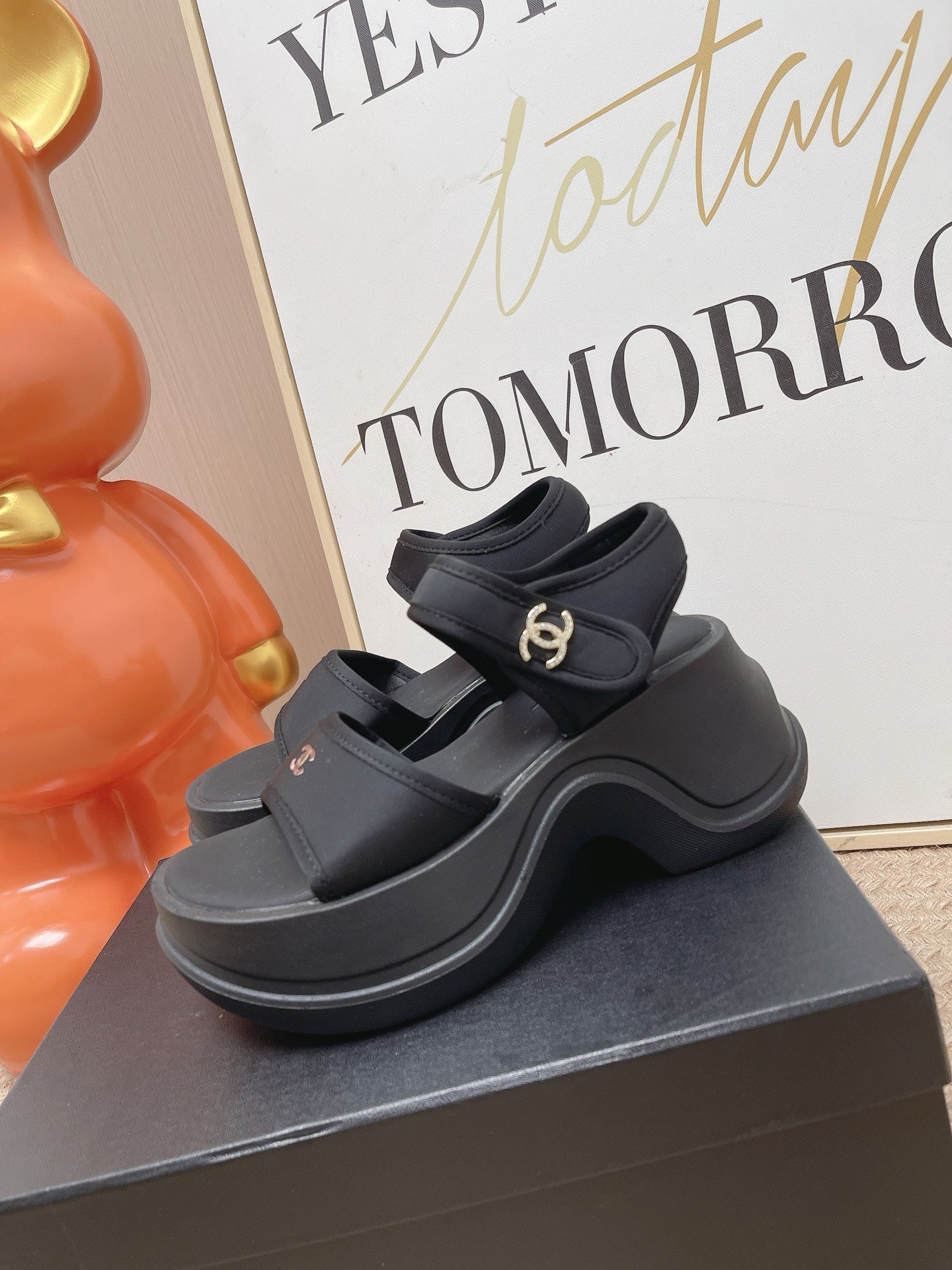 CC 26s Platform Sandals Black Satin Rubber 901300