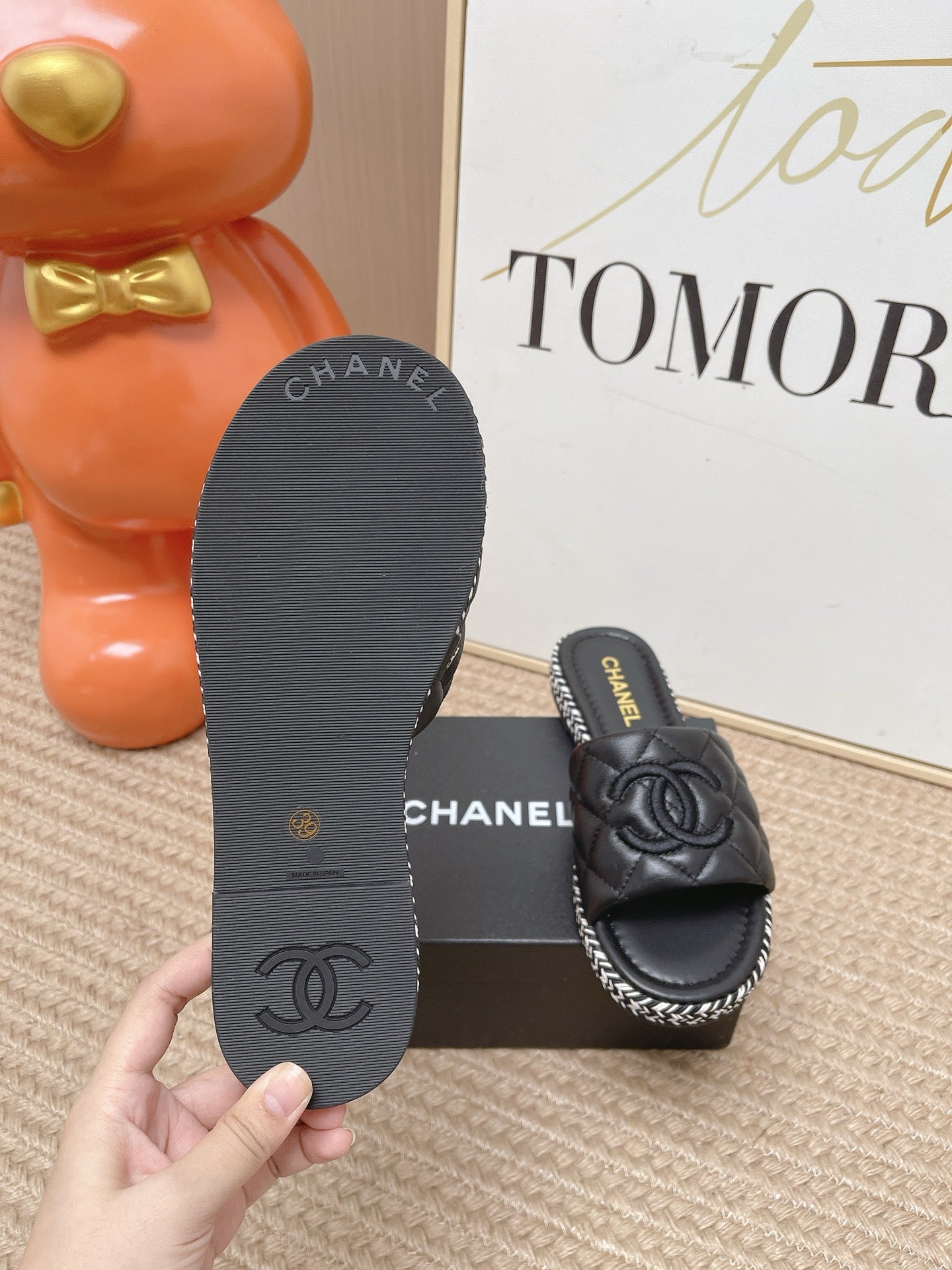 CC 26s Quilted Espadrille Slides Black Leather 950785