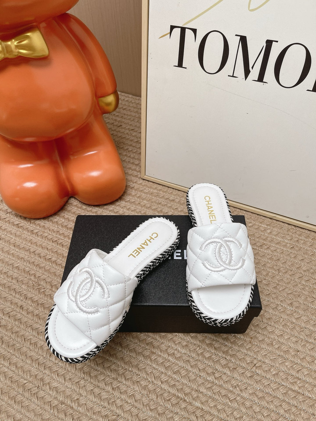 CC 26s Quilted Espadrille Slides White Leather 950786