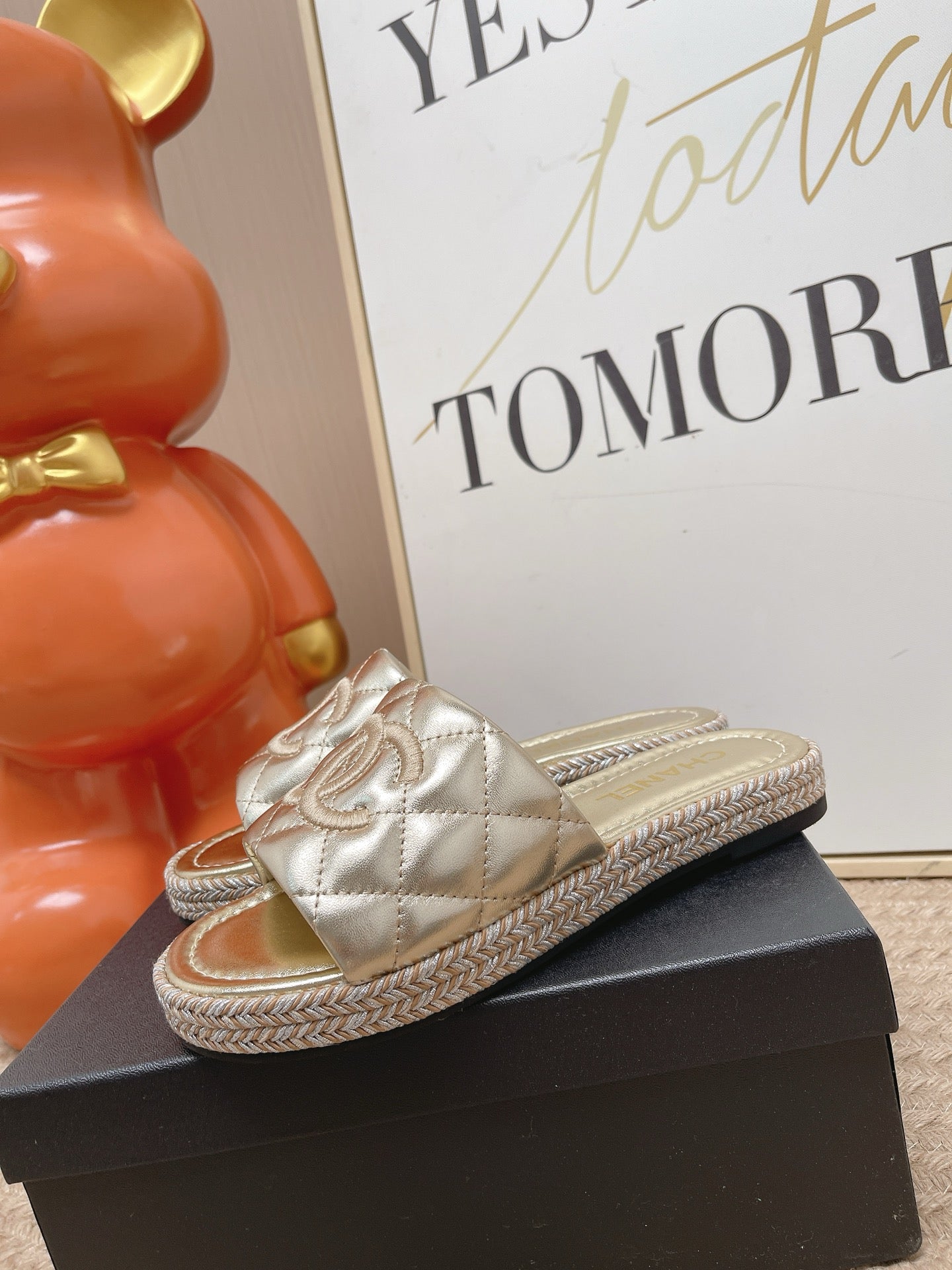 CC 26s Quilted Espadrille Slides Light Gold Mules 950787