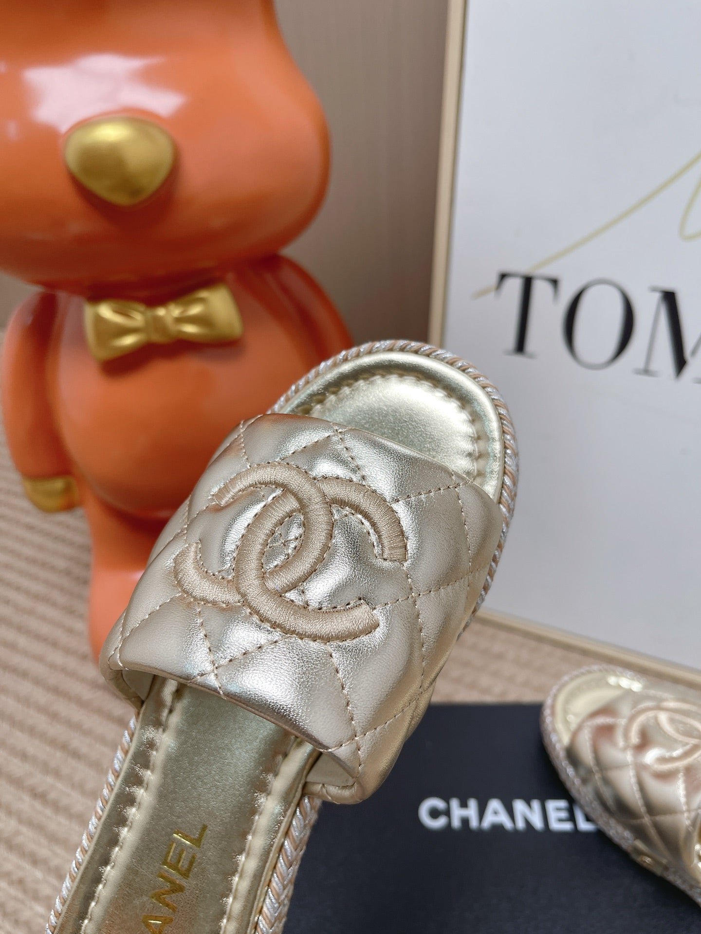 CC 26s Quilted Espadrille Slides Light Gold Mules 950787