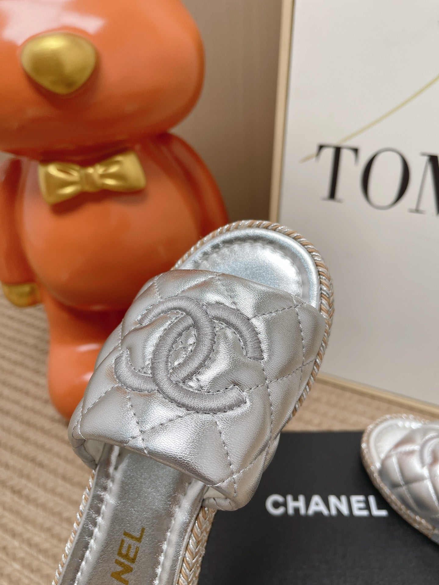CC 26s Quilted Espadrille Slides Sliver Leather 950788