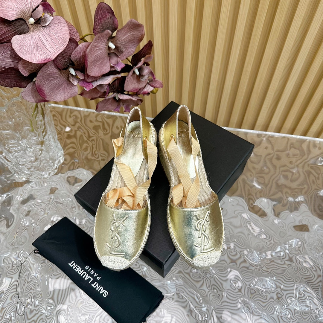 SL WEDGE SANDALS METALLIC GOLD CALFSKIN AND STRAW