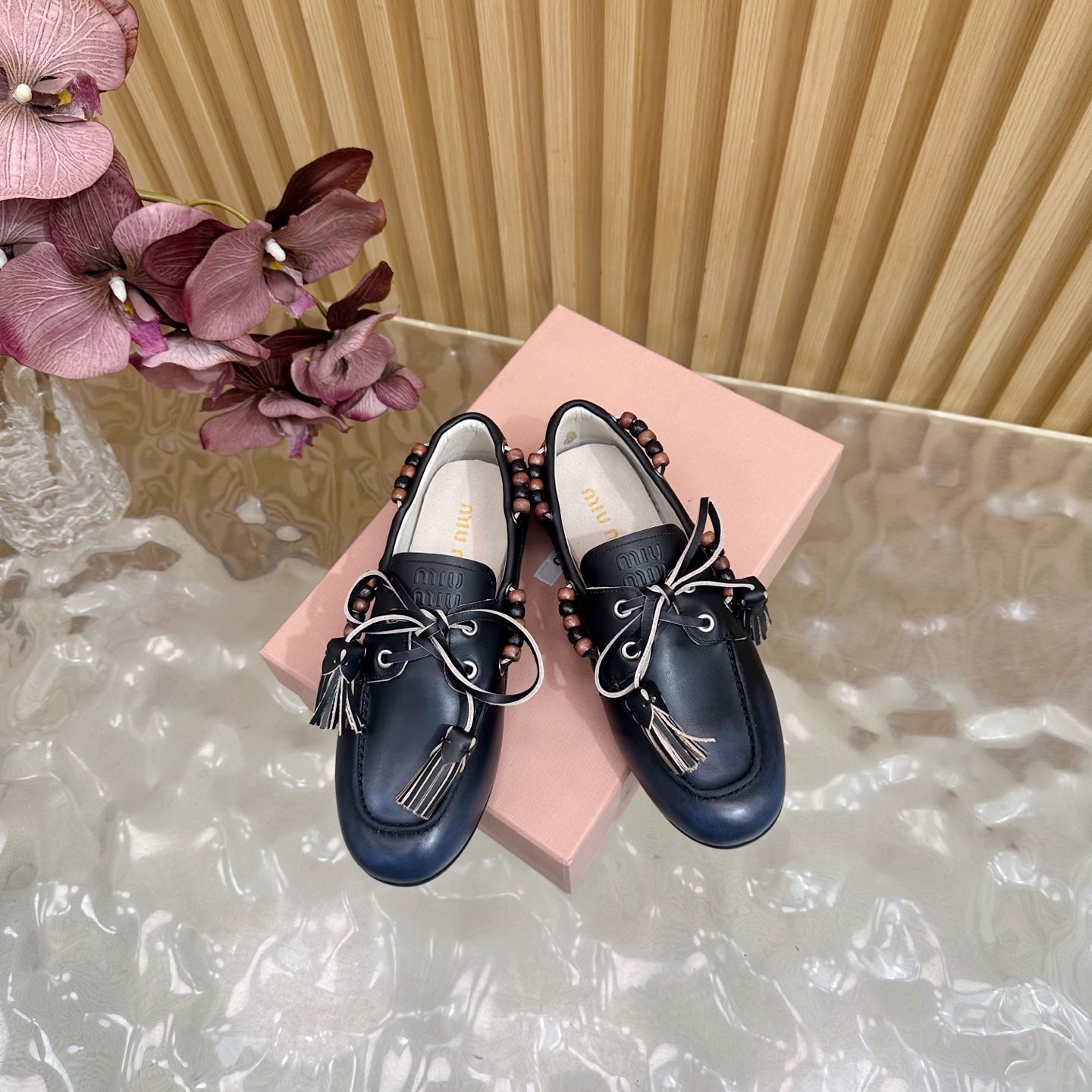 Miu Laces Eyelet Flat Loafer Black Sheepskin  498170