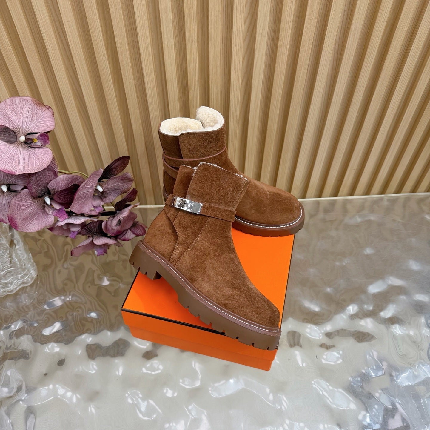 HM Jeff Ankle Boots Brown Suede Shearling 537935