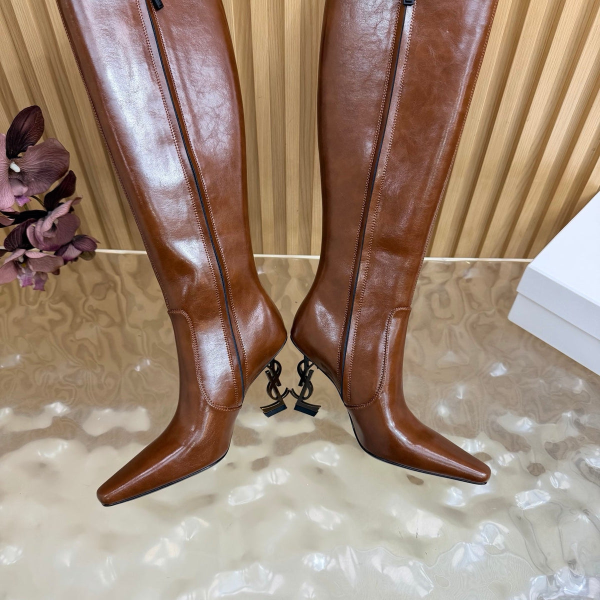 YSL 26s Pointed Toe Knee High Boots 8cm Brown Leather 122782