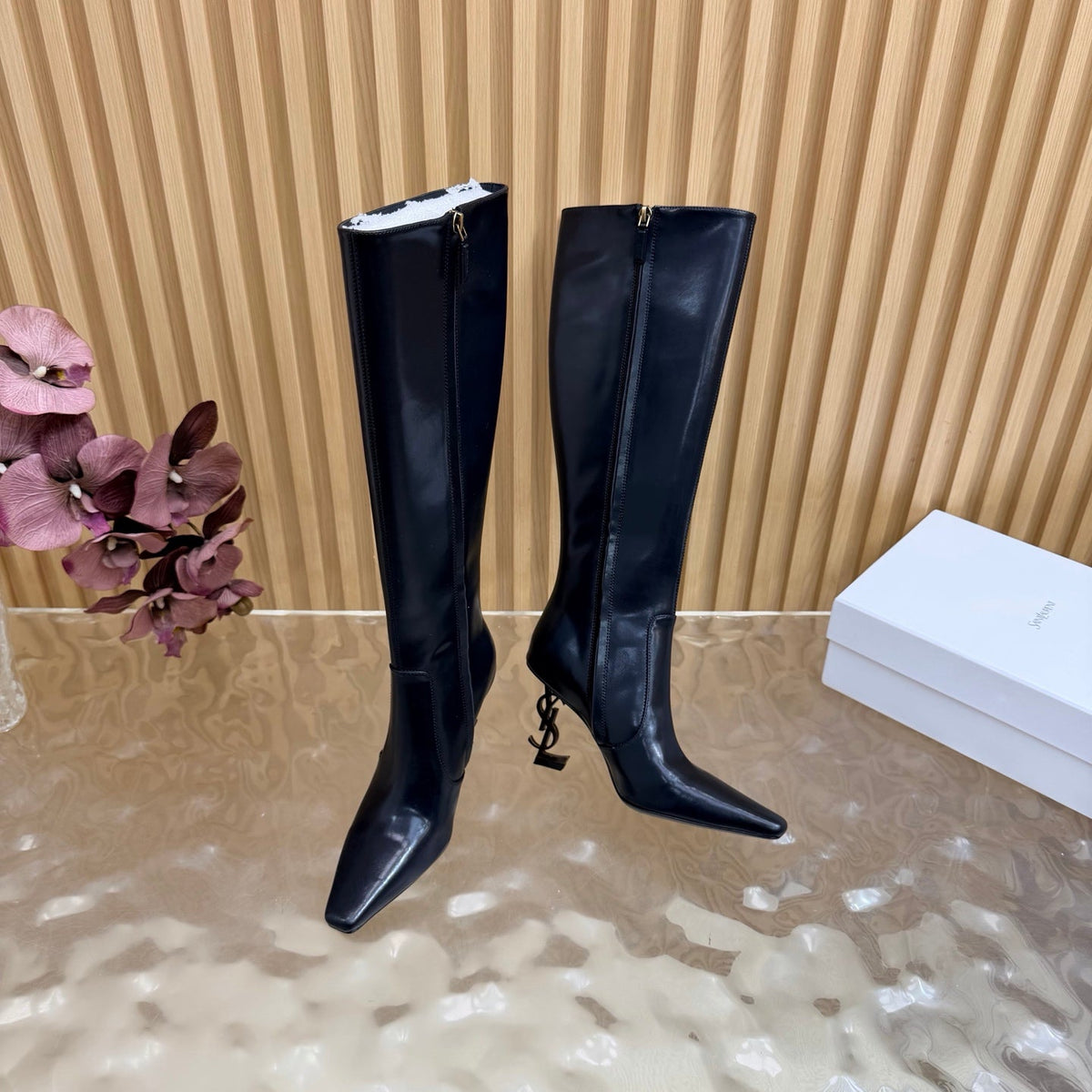 YSL 26s Pointed Toe Knee High Boots 8cm Black Leather 122784