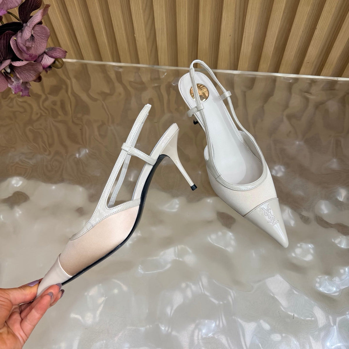 YSL 26s Pointed Toe Slingbacks 7.5cm White Satin Patent 115302