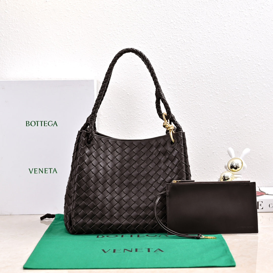 BV 26s Parachute Bag Deep Coffee Intrecciato Leather 291399