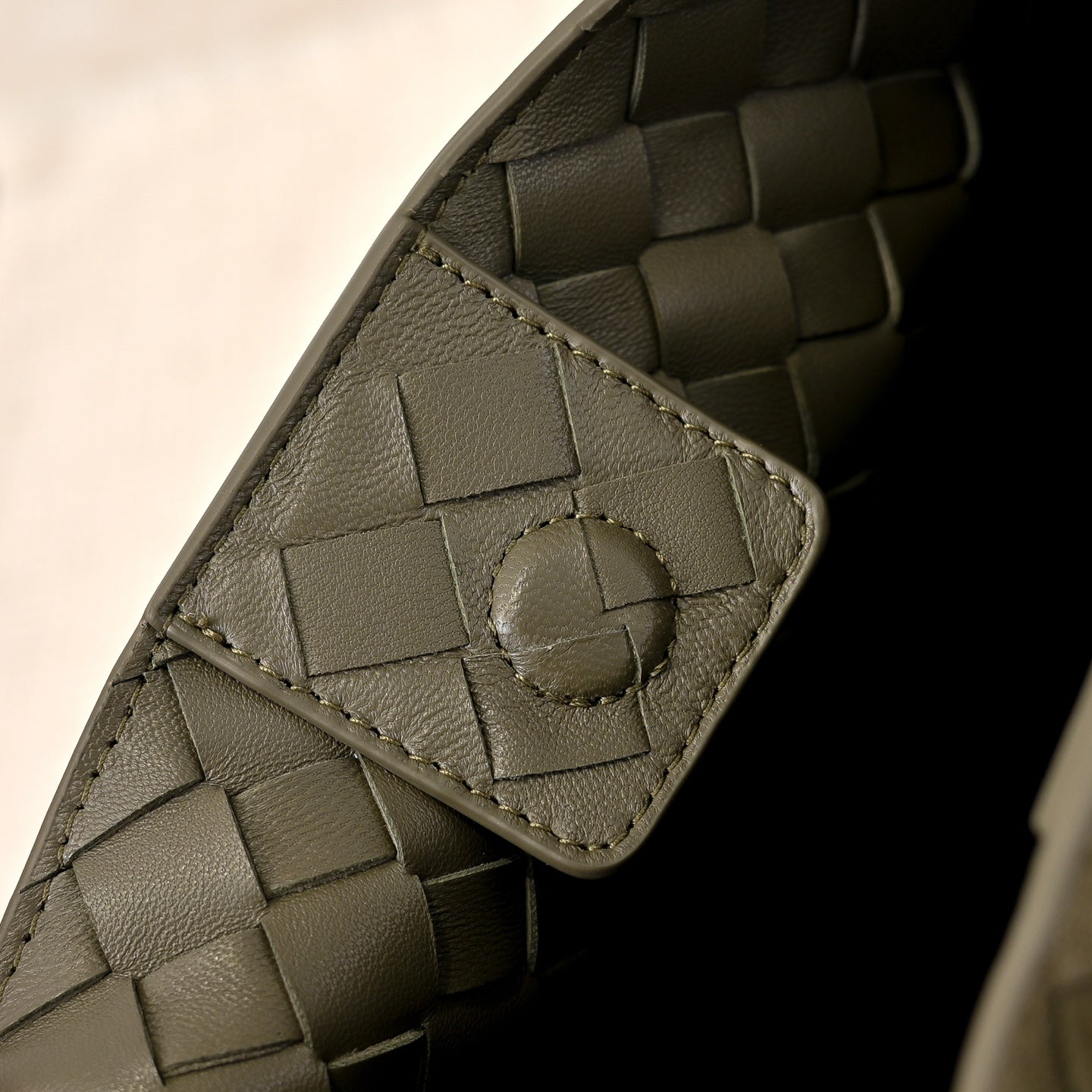 BV 26s Parachute Bag Olive Intrecciato Suede 291417