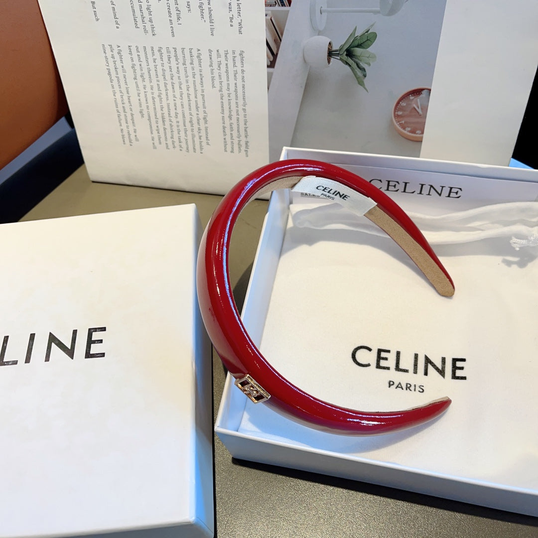 CHERRY RED PATENT LAMBSKIN HAIRBAND 425495