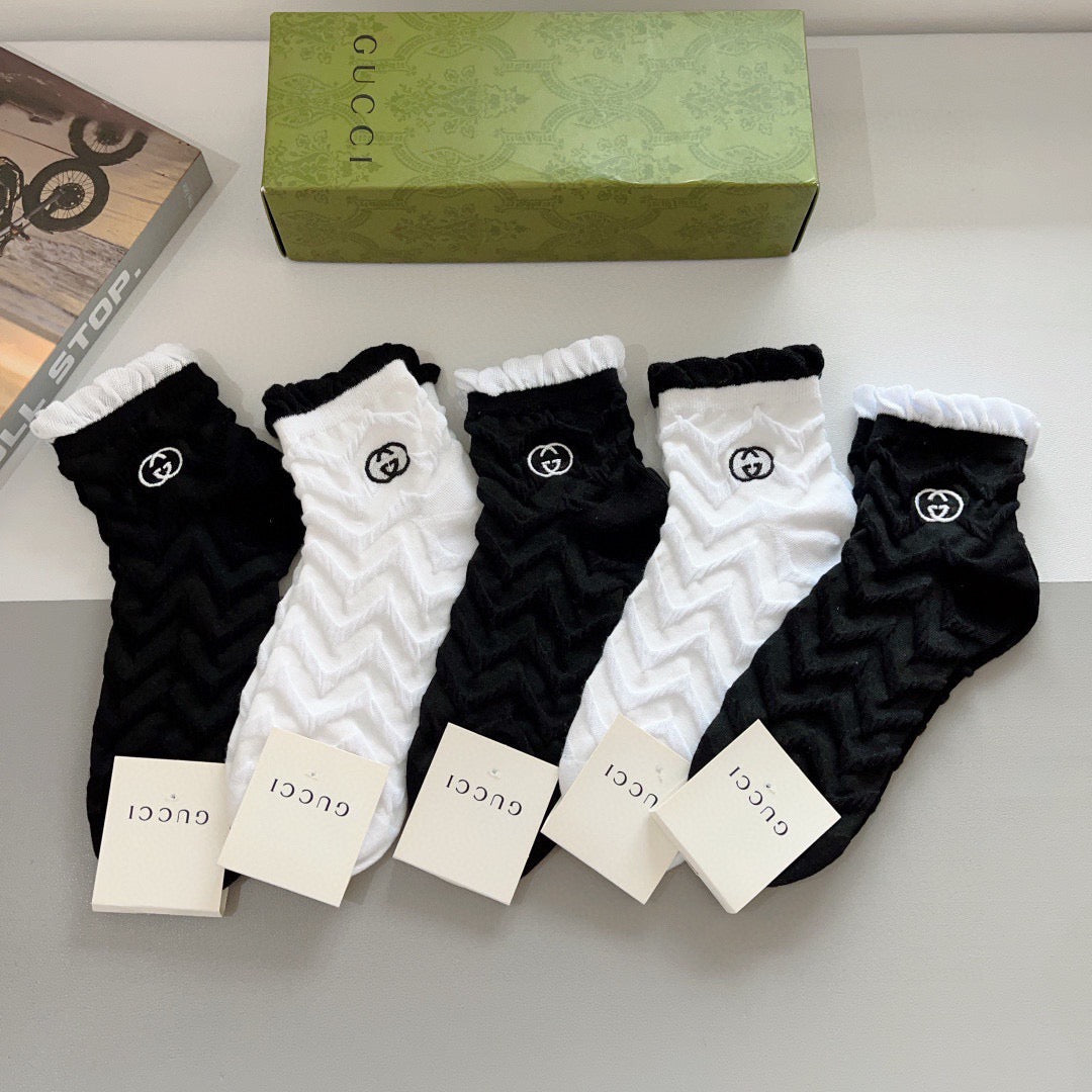 Mid-Calf Socks 152304 (1 BOX)