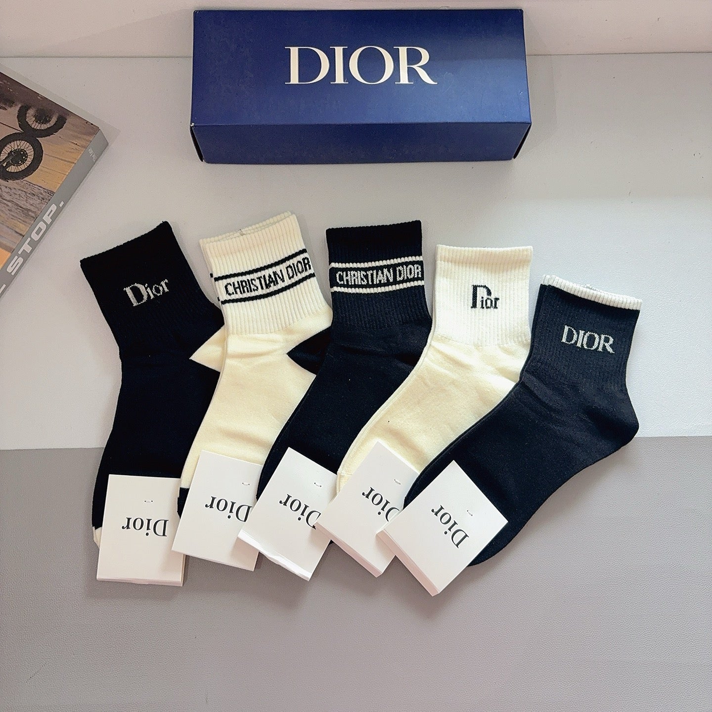 Mid-Calf Socks 152313 (1 BOX)