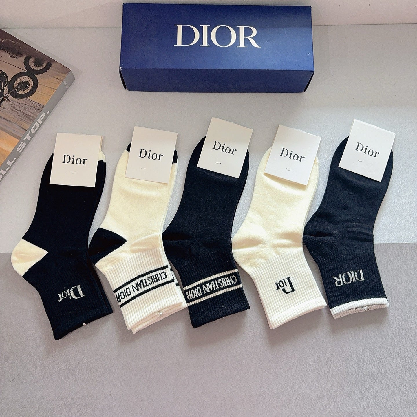 Mid-Calf Socks 152313 (1 BOX)