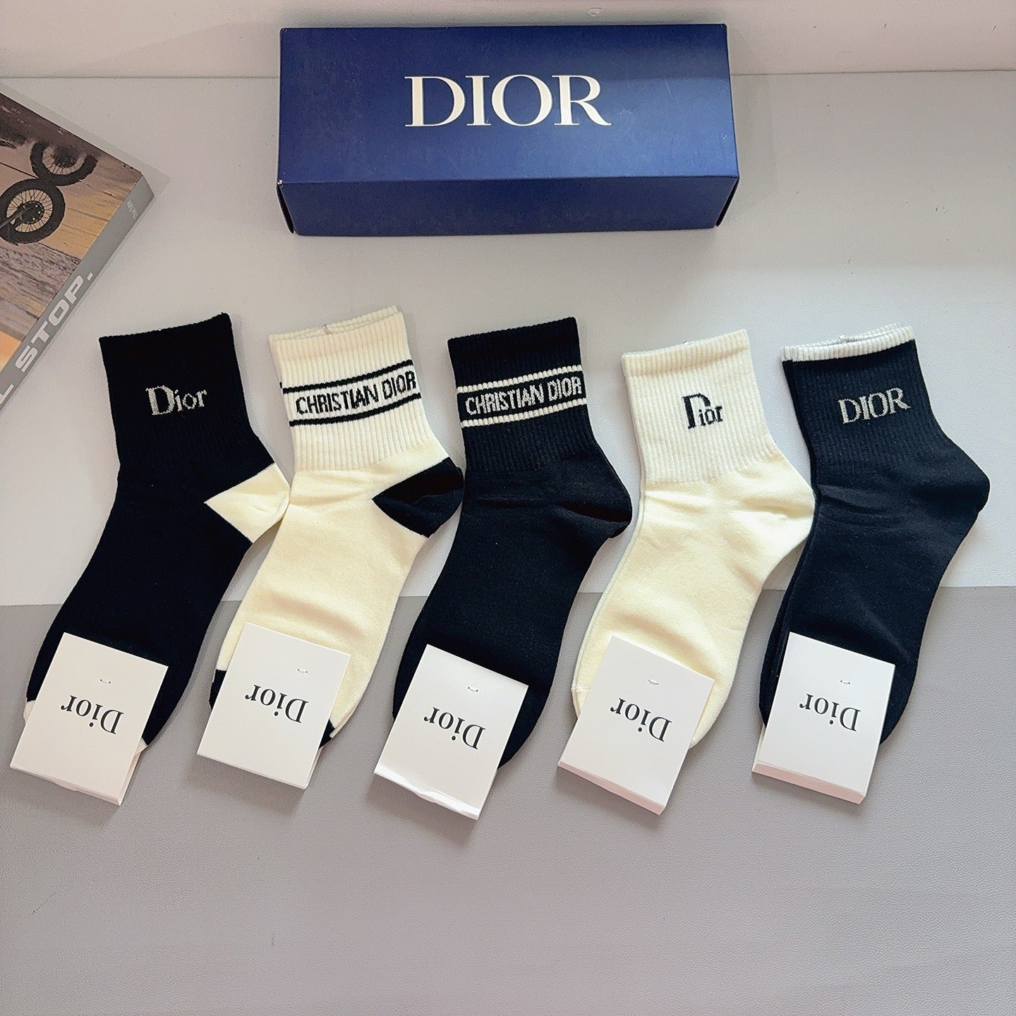 Mid-Calf Socks 152313 (1 BOX)