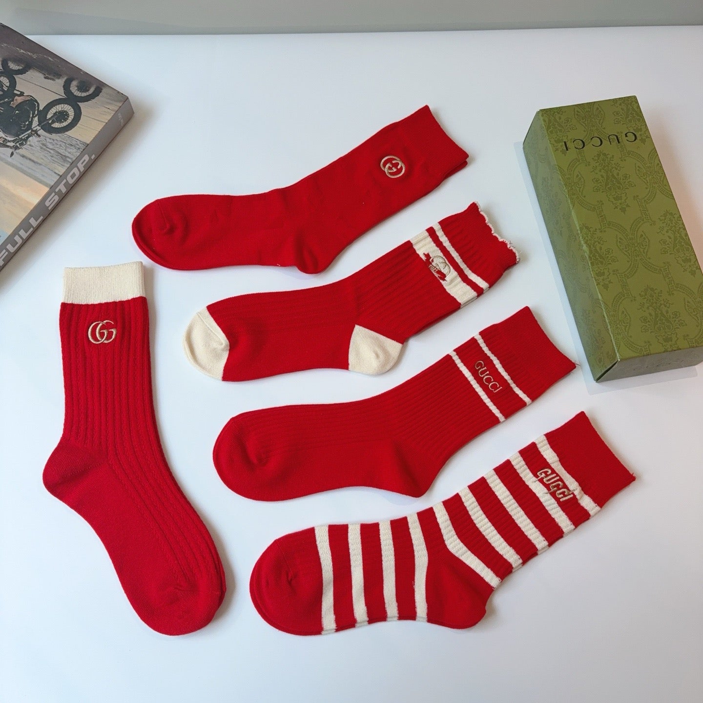 Knee-High Socks 152315 (1 BOX)