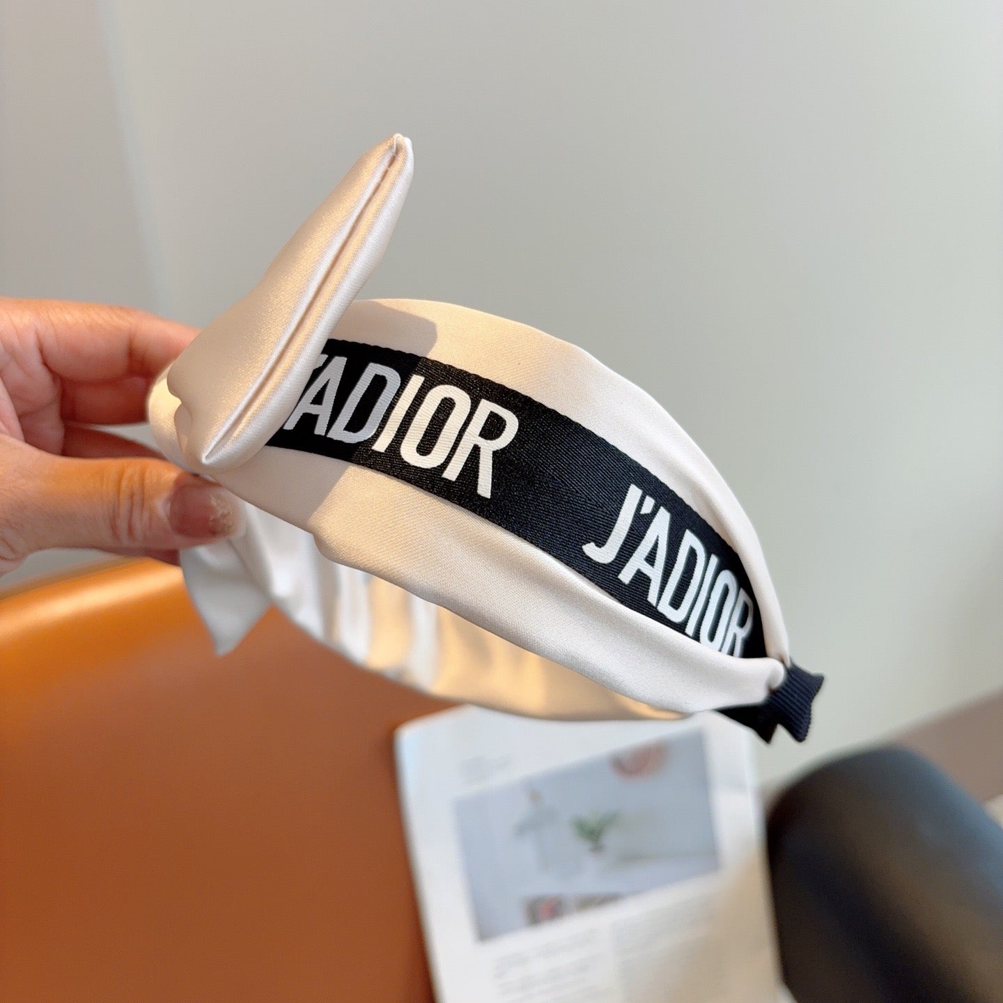 CD 26s Headband 210123
