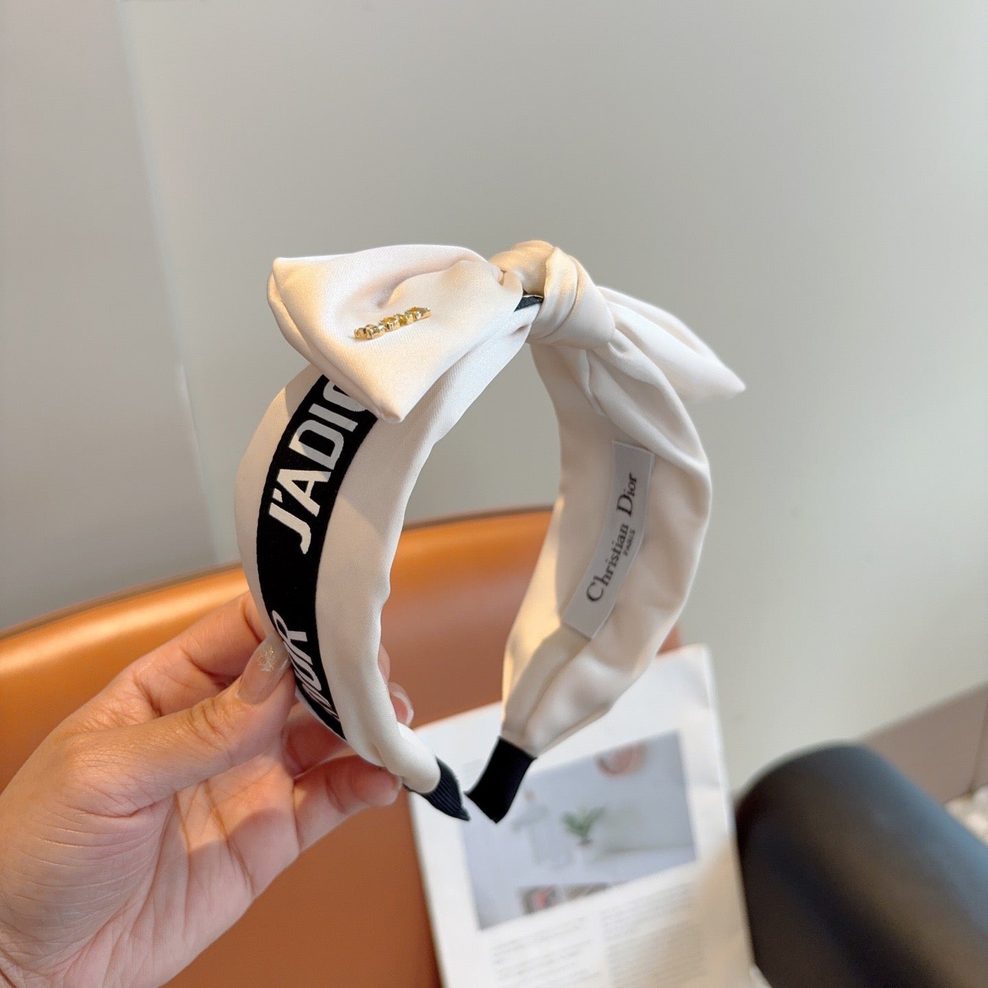 CD 26s Headband 210123
