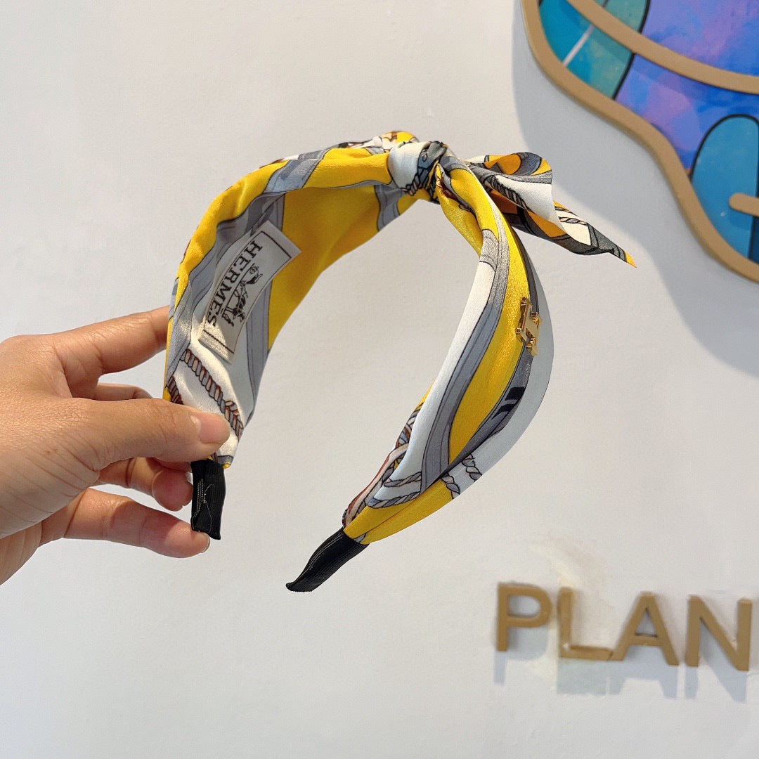 HM 26s Headband 210126
