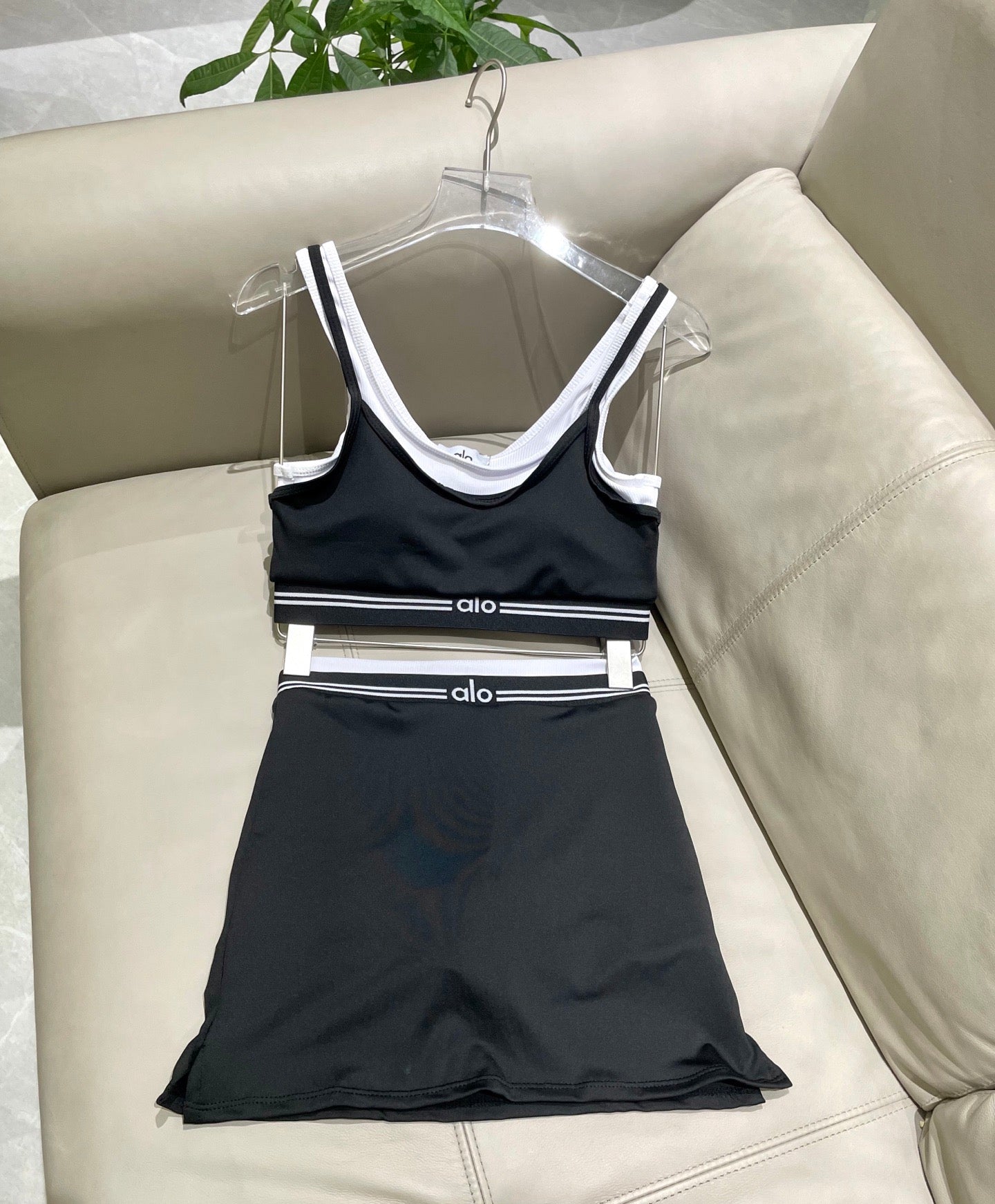 Alo Airbrush Better Together Tennis Set Black 198925