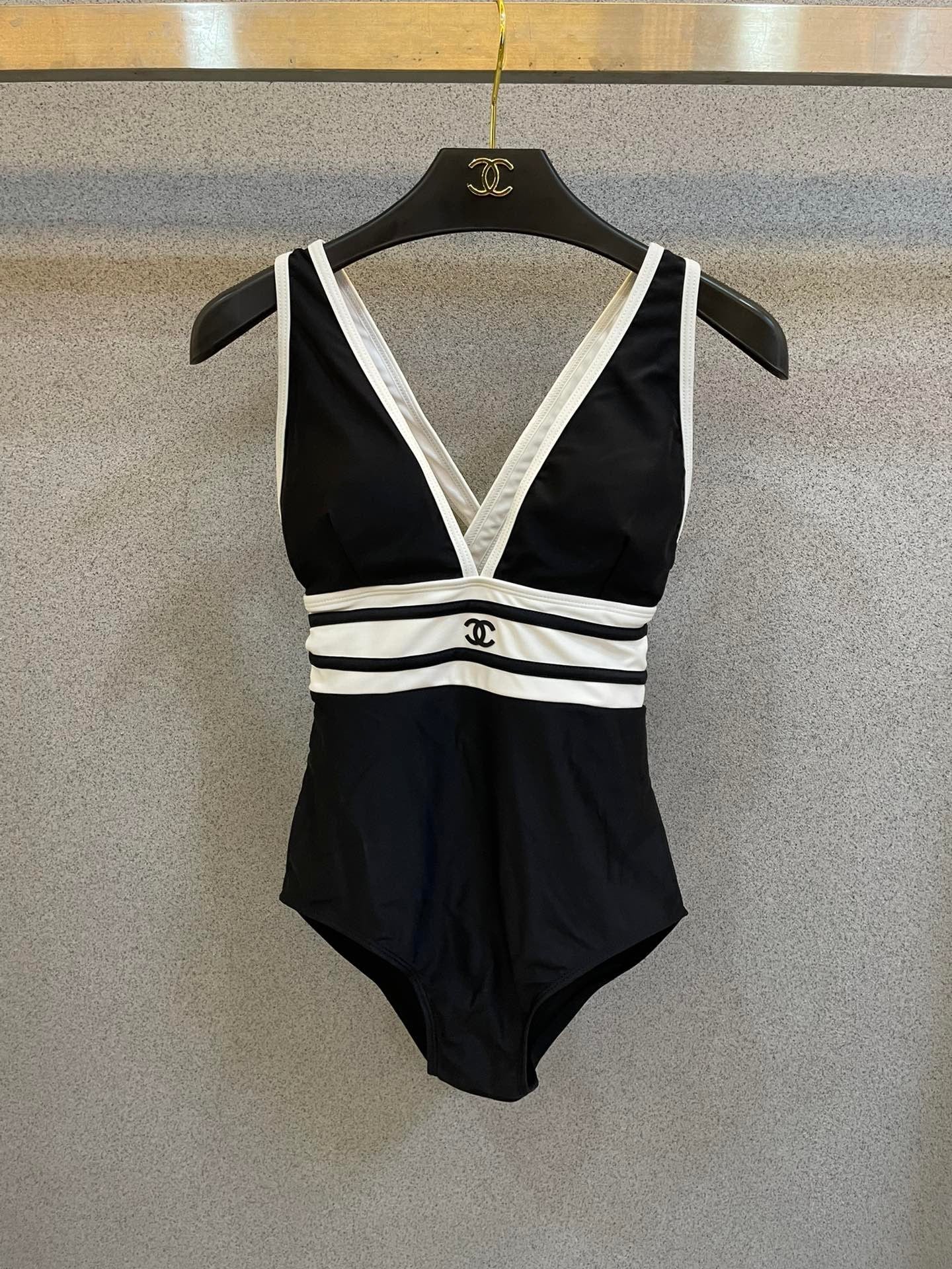 CC One-Piece Bikini Black White 201831
