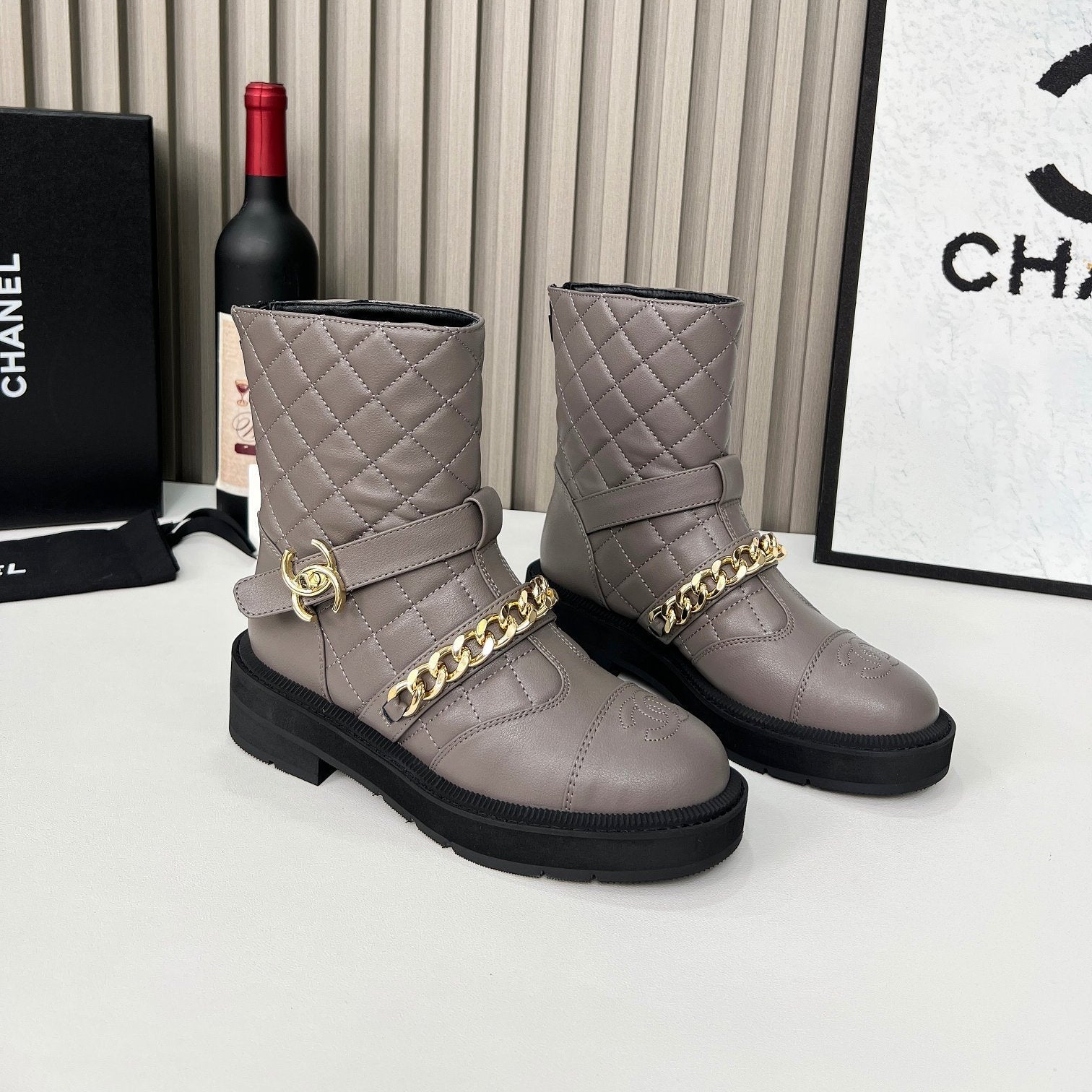 CC 26s Quilted Chain Boots Taupe Calfskin 924502