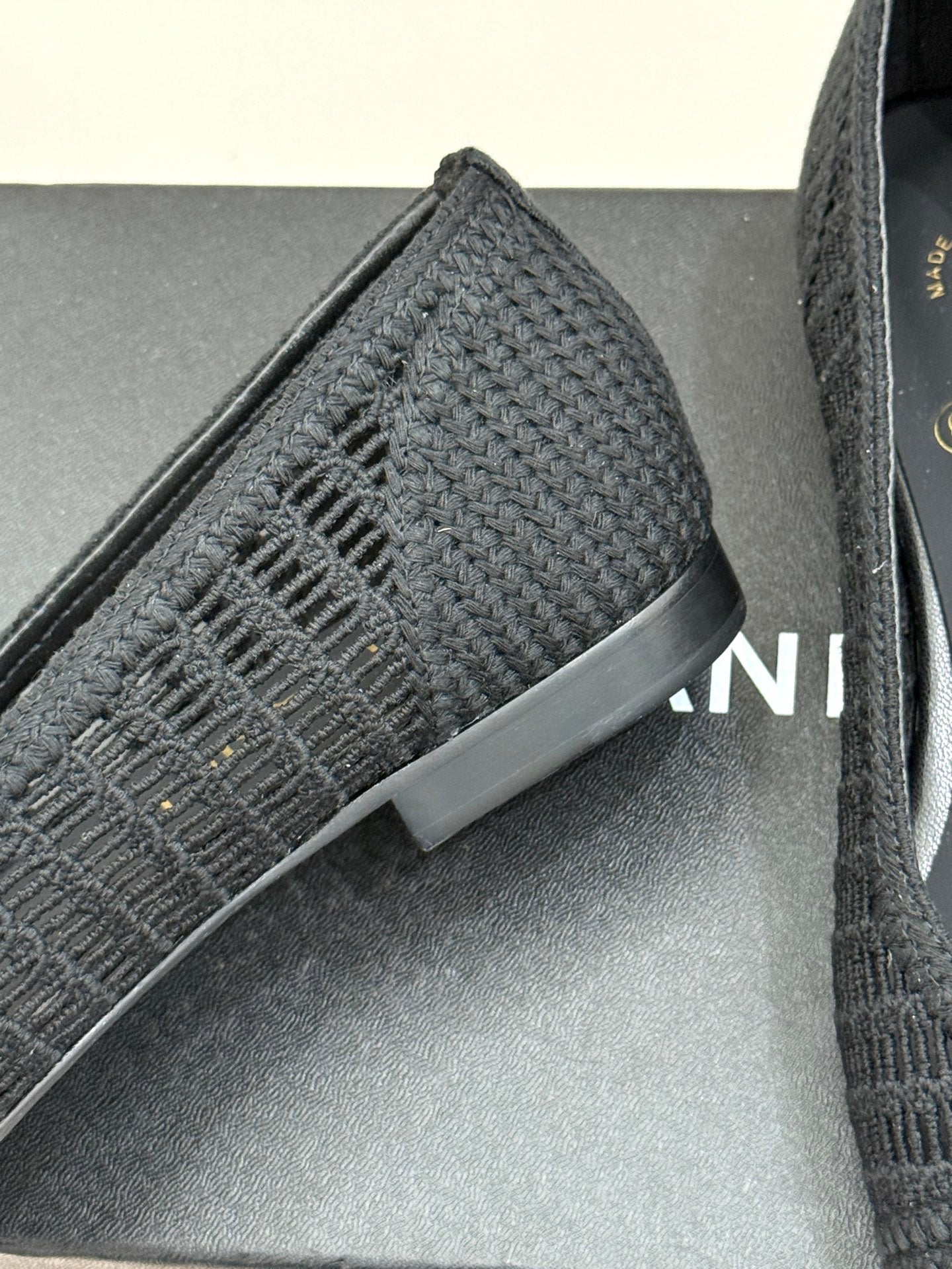 CC 25P Hollow Double C Ballet Flats 15mm Black Raffia 265643
