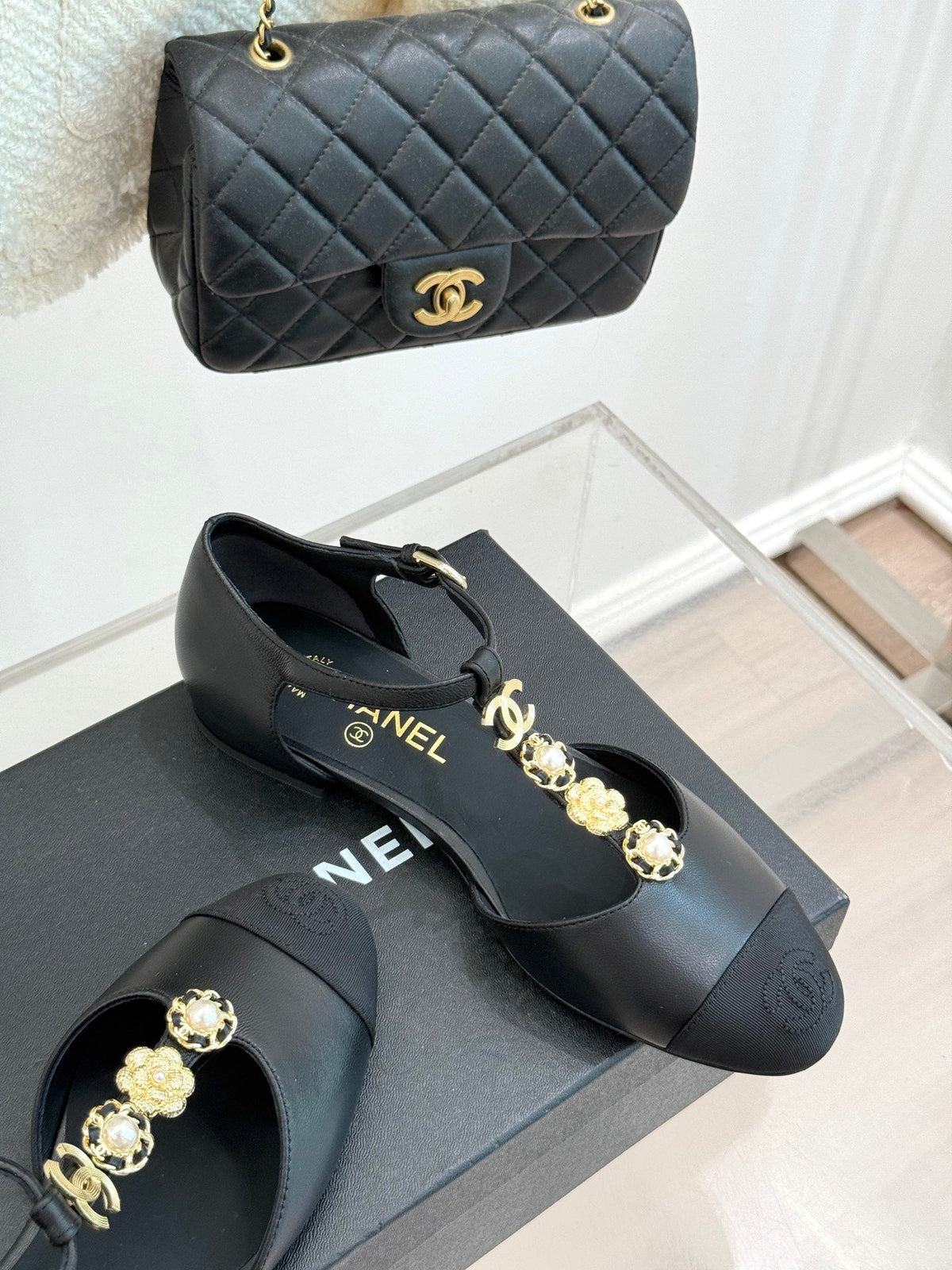 Chanel 26s Camellia T-Strap Cap Toe Flat Sandals Black 153408