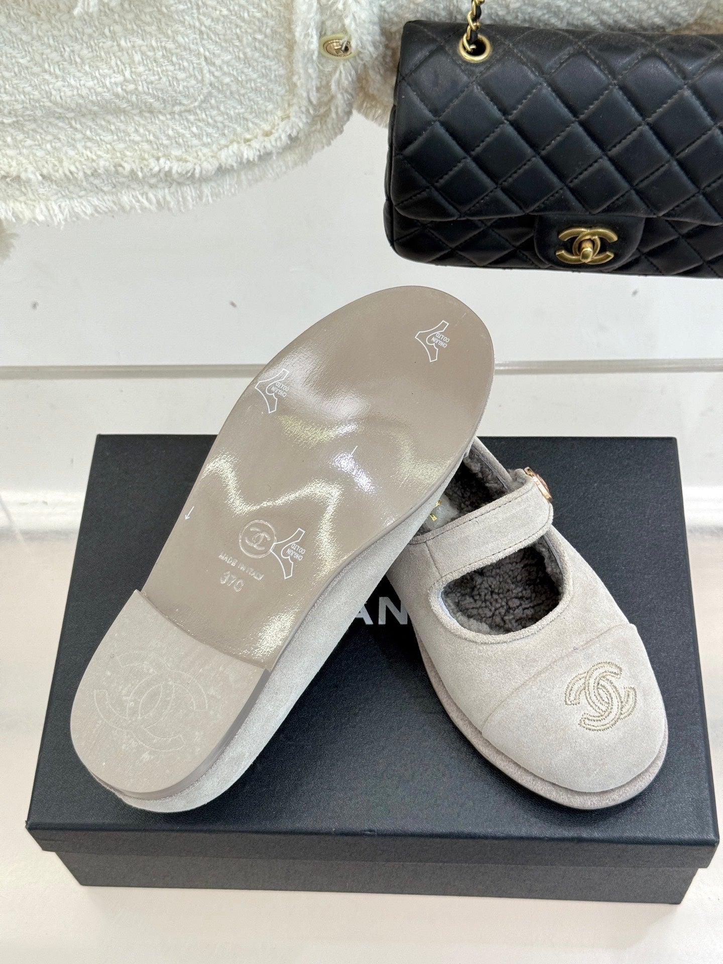 CC 25A Mary Janes Grey Suede And Lambswool 404663