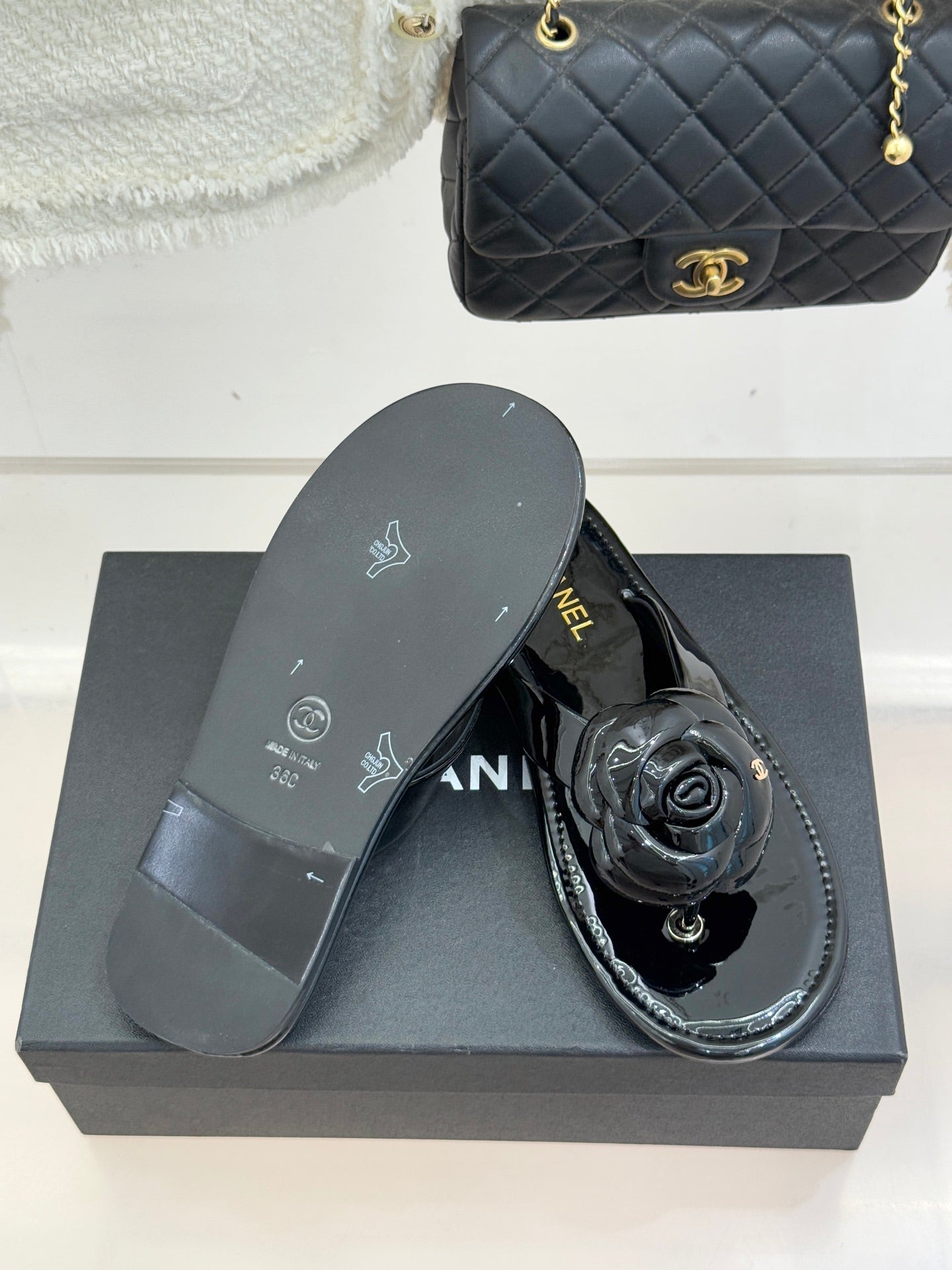 CC 26C Early Spring Camellia Slide Black Patent Leather