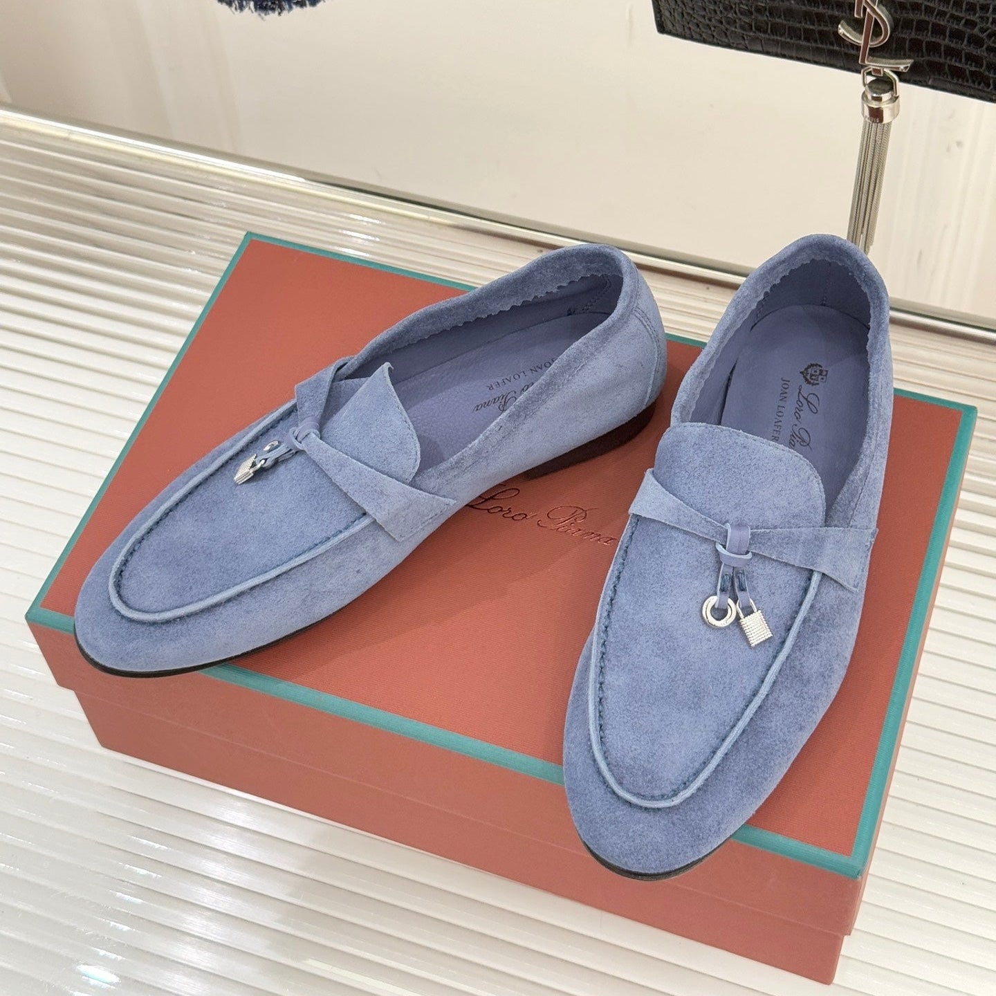 LP 26ss Summer Charms Walk Loafer Blue Gold Suede 632565