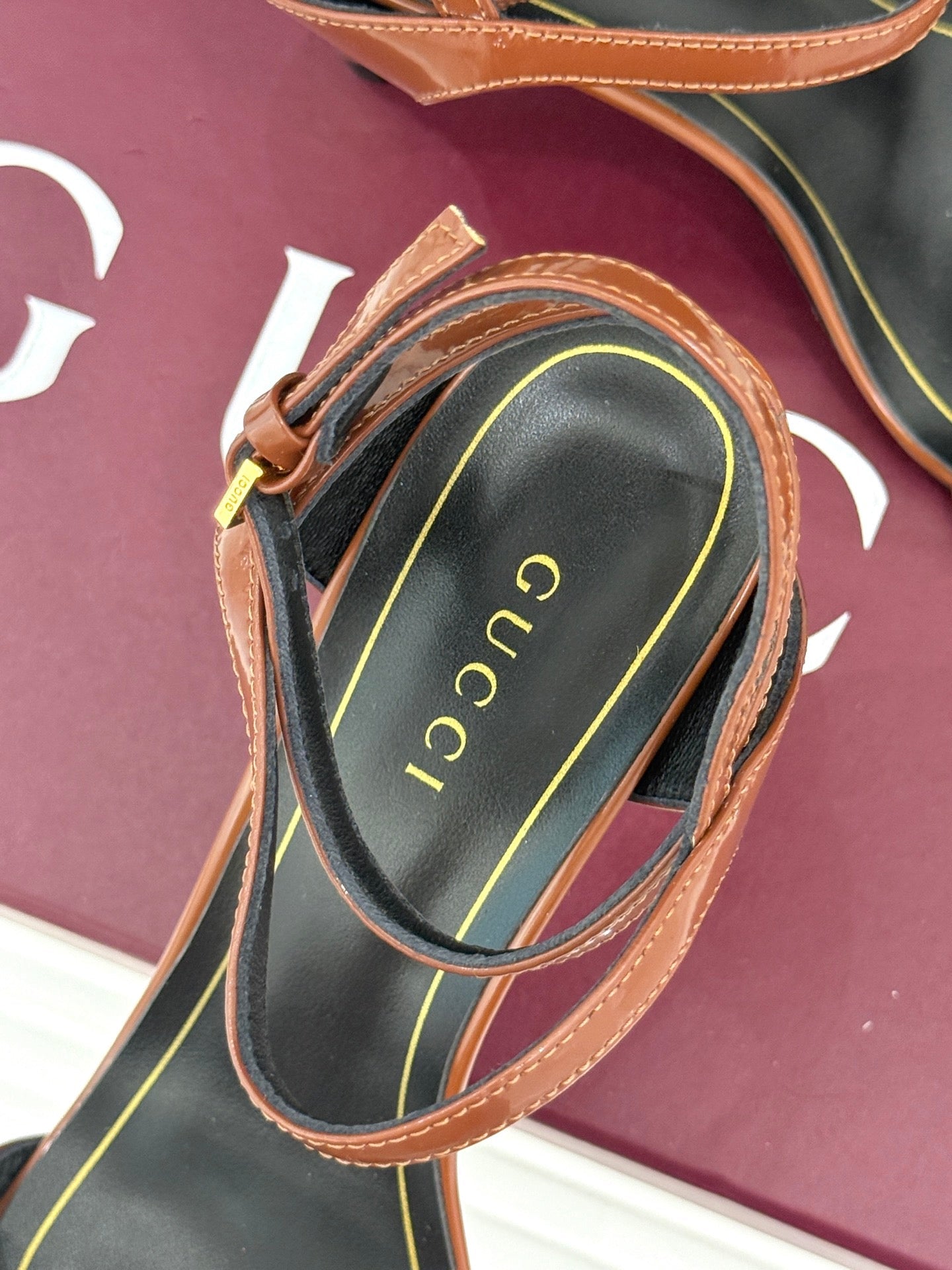 GG Castello Sandals 7.5cm Brown Leather 886485