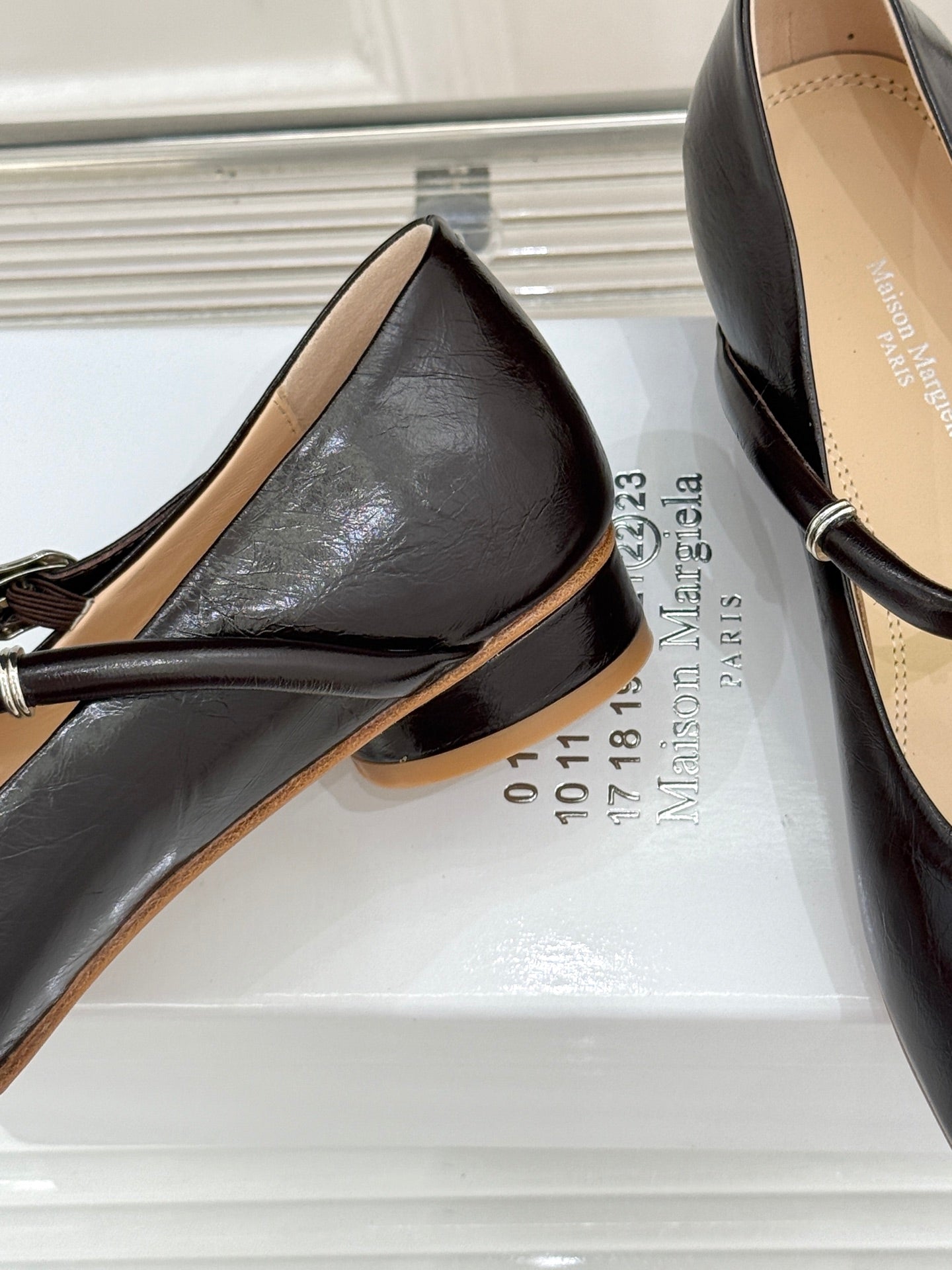 MM6 26s Tabi Mary Jane Ballerina Flats Black Leather 991561